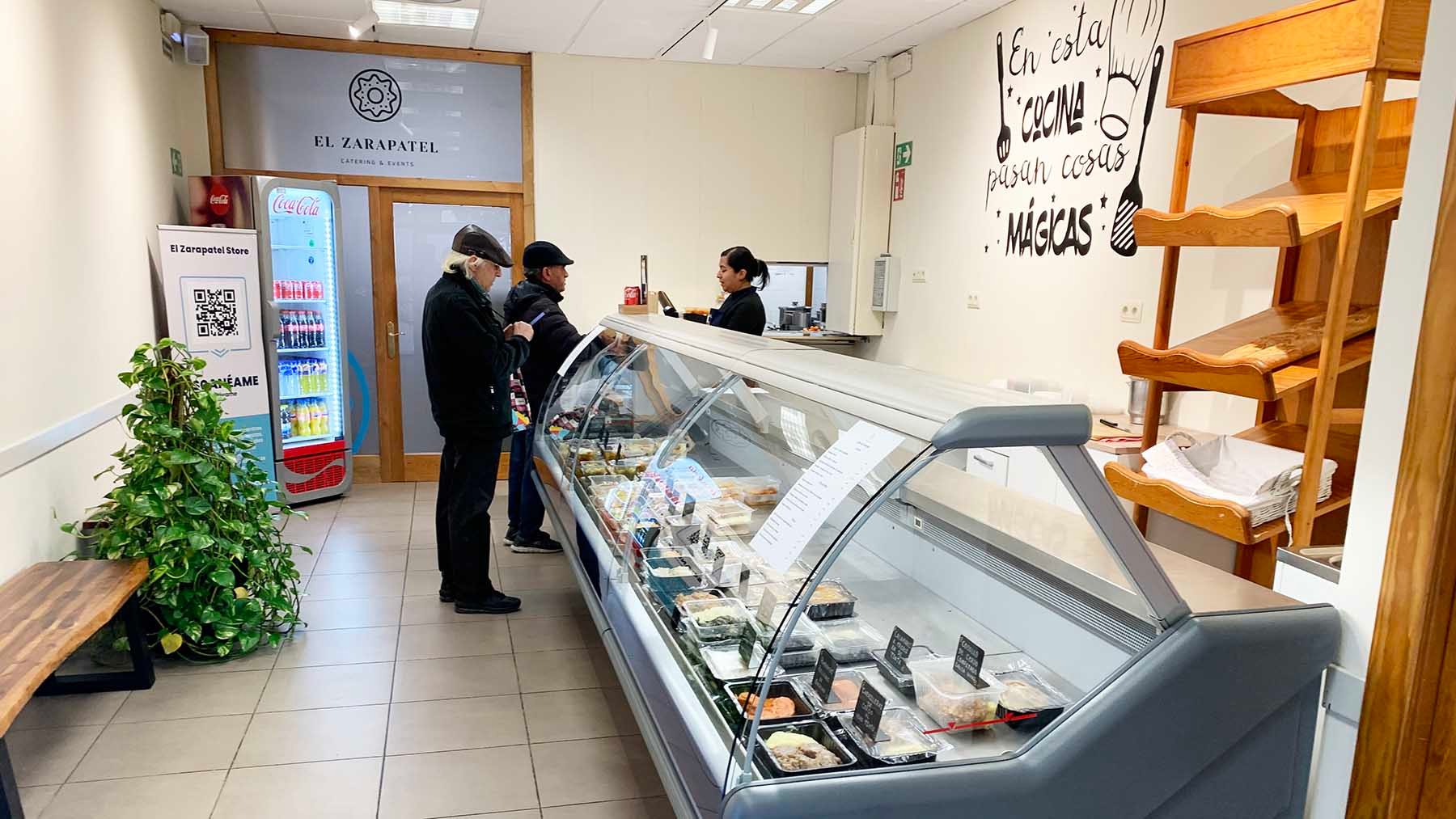 Interior del catering El Zarapatel en el Paseo de la Inmaculada 70 en Estella. Navarra.com