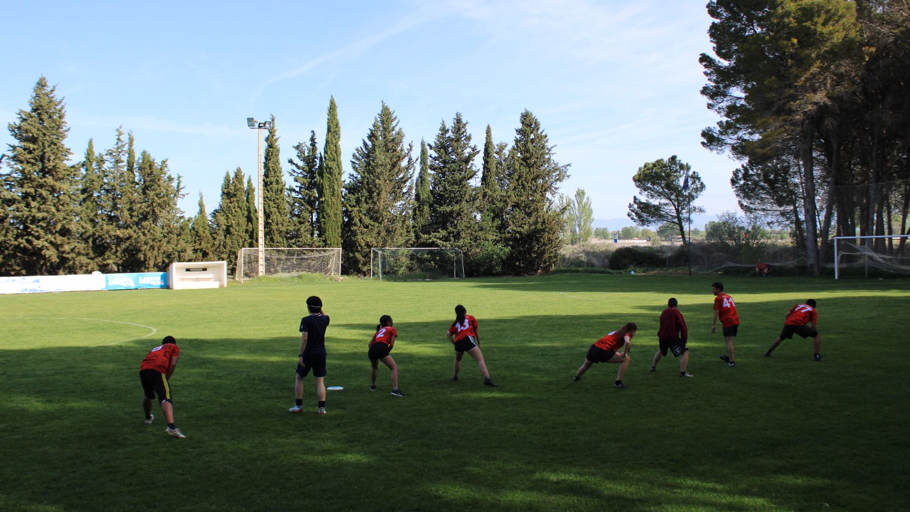 El equipo de Ultimate Frisbee Pamplona que lo integran jugadores de diferentes nacionalidades. CEDIDA