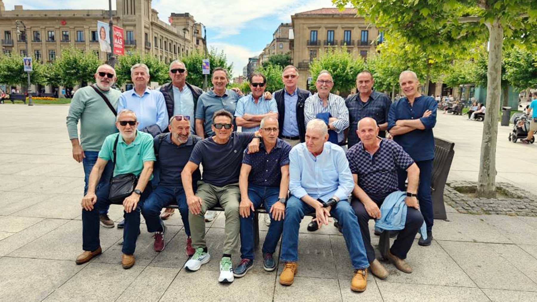 El reencuentro 50 años después en Pamplona del grupo de amigos que estuvo a punto de hacer historia
