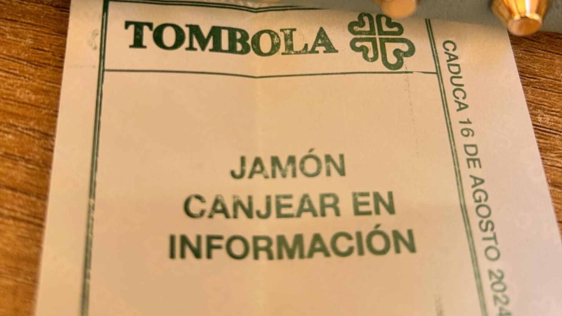 Boleto de la Tómbola de San Fermín en Pamplona con el premio directo de un jamón. NAVARRA.COM
