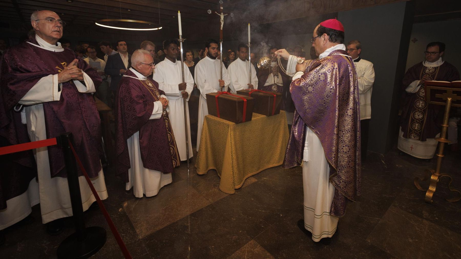 D. Florencio Roselló, arzobispo de Pamplona, durante la homilía de la misa en sufragio por el matrimonio Ortiz de Landázuri. CLÍNICA UNIVERSIDAD DE NAVARRA