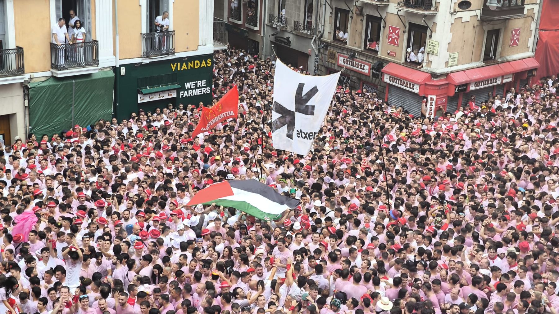 2a2d679a-c19a-4256-aea5-1ea202941750 (1)