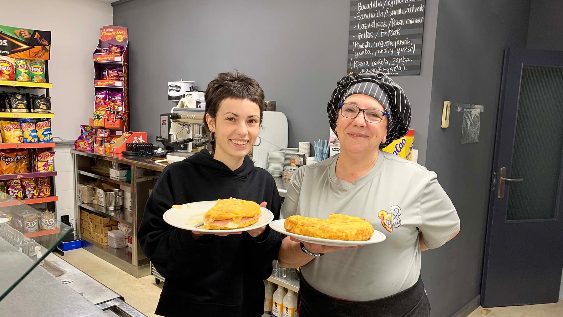 El bar de las piscinas de Ansoáin. Navarra.com