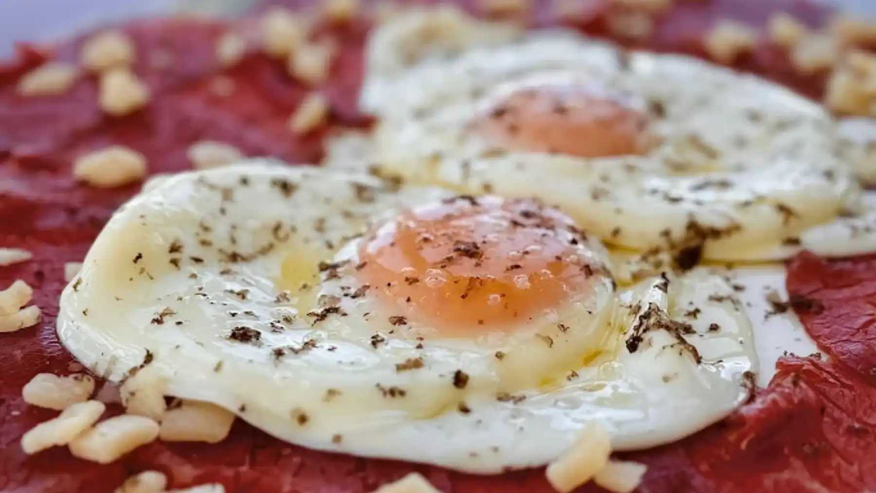 Huevos trufados en el restaurante La Ventana de Lokiz. LA VENTANA DE LOKIZ