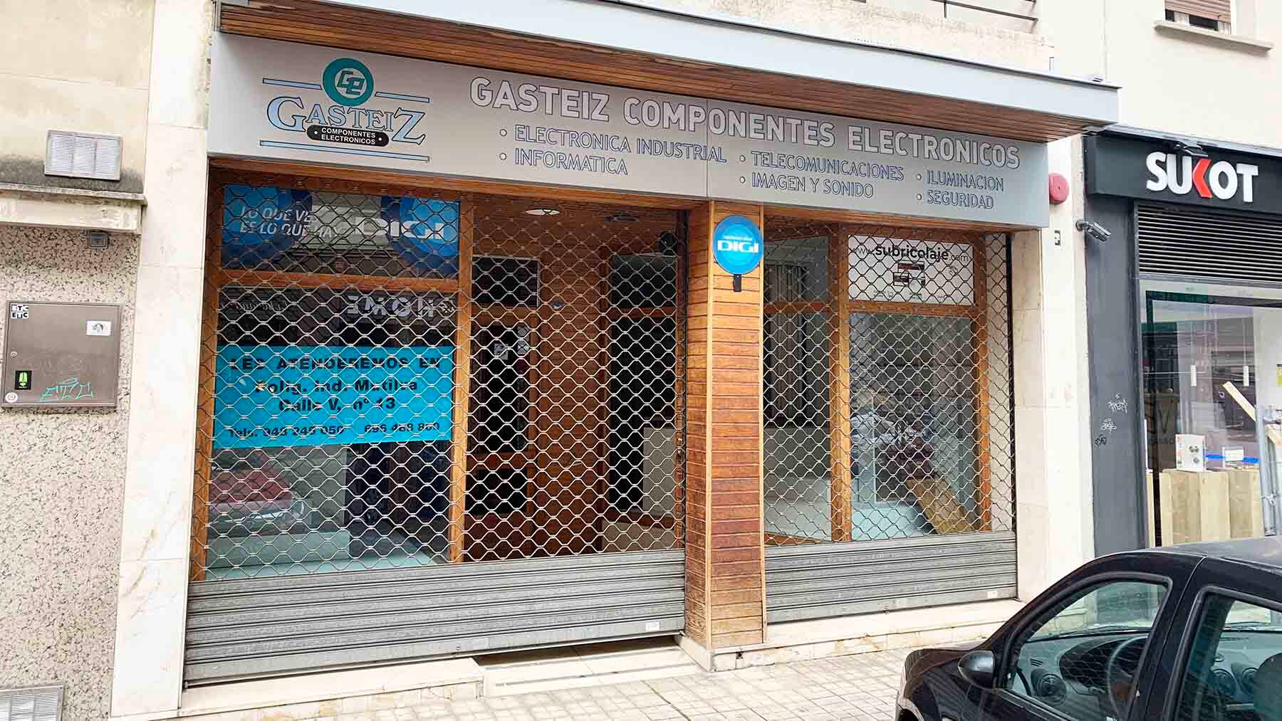 Antigua tienda Gasteiz componentes electrónicos en la calle Navarro Villoslada de pamplona. Navarra.com