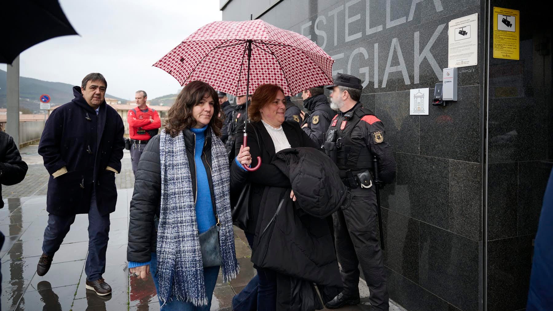 Juicio a cinco integrantes del grupo Raimundo el Canastero acusados de delitos de amenazas, injurias y contra la integridad moral de la alcaldesa de Estella Marta Ruiz de Alda (UPN). PABLO LASAOSA