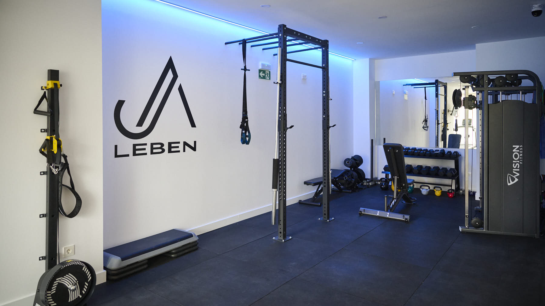 Javier Ayuso Francés, de la clínica de fisioterapia y entrenamiento personal Leben en la calle del Soto de Lezkairu, 19 de Pamplona. PABLO LASAOSA