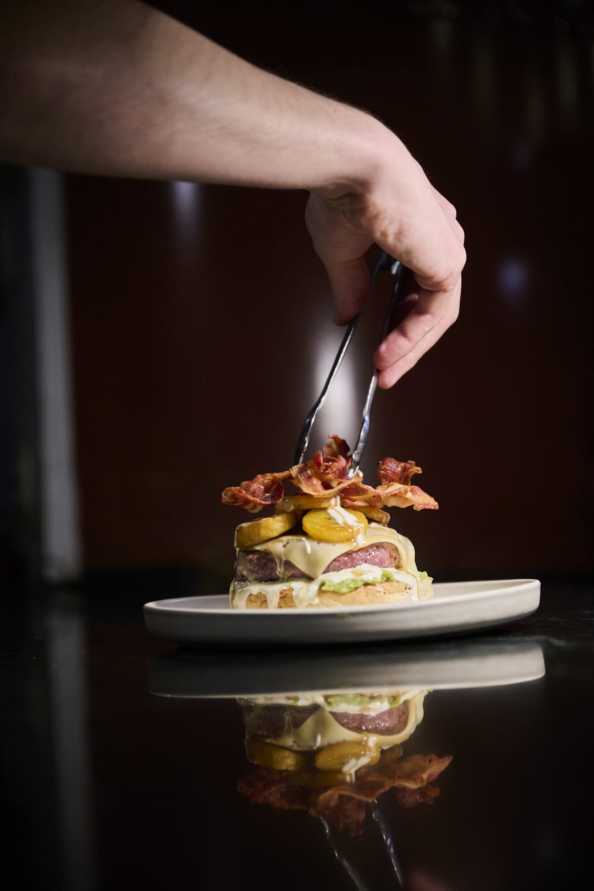 La 'Amnesia de Jagger', creada por el cocinero de Gastro Okei Errialde para la segunda edición de Ultimate Cheat Burger, concurso de hamburguesas creativas. PABLO LASAOSA