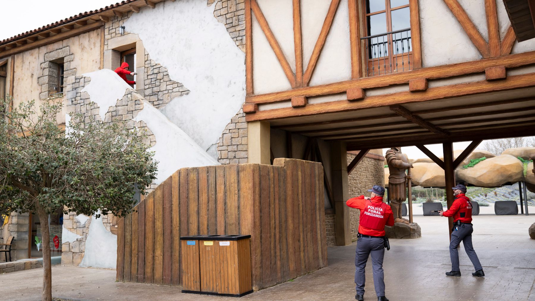 La Policía Foral realiza un simulacro de cinco situaciones de emergencia en el parque de Sendaviva. CEDIDA
