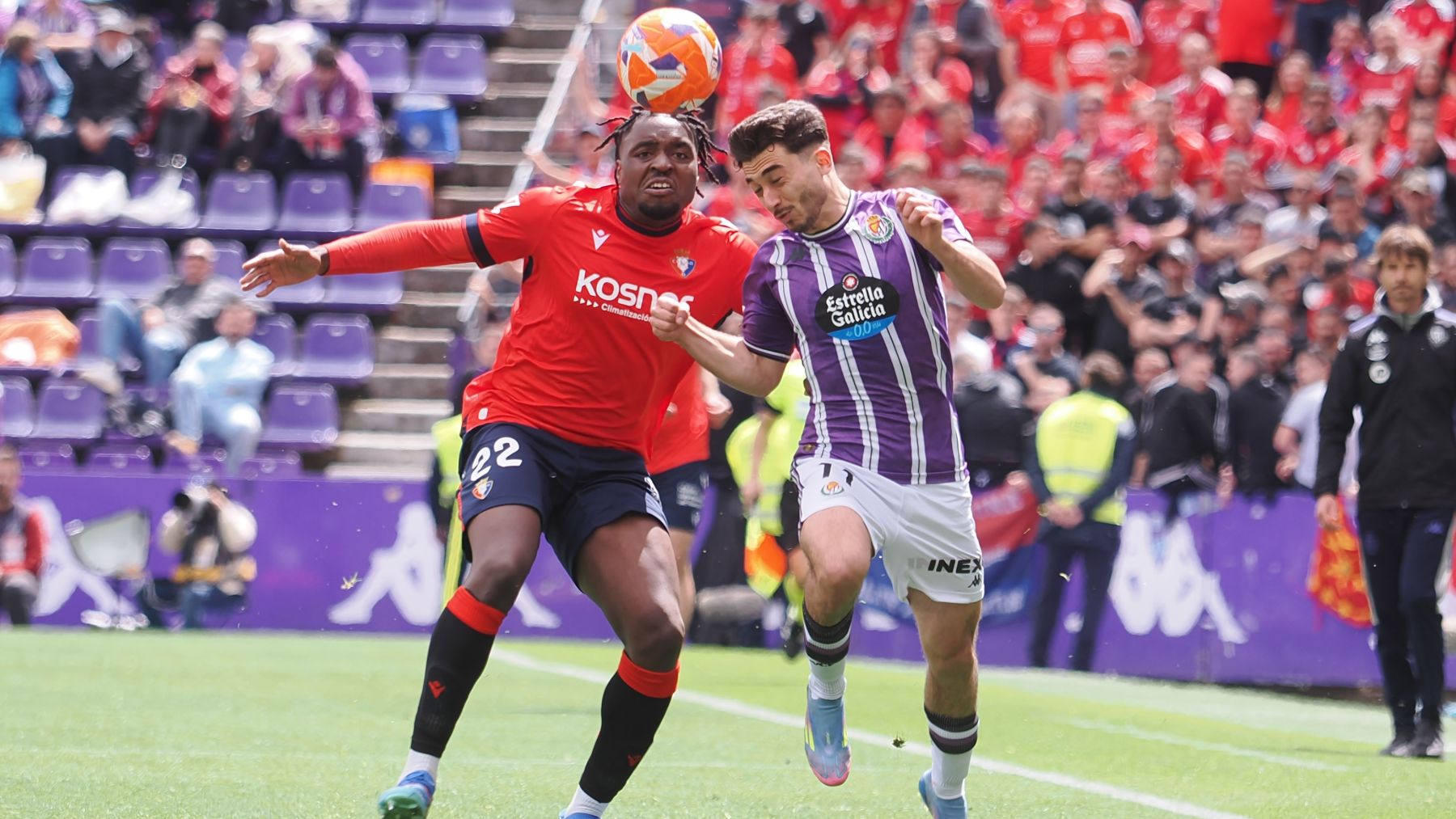 Osasuna alcanza un principio de acuerdo con el Ajax para reforzar su ataque por las bandas