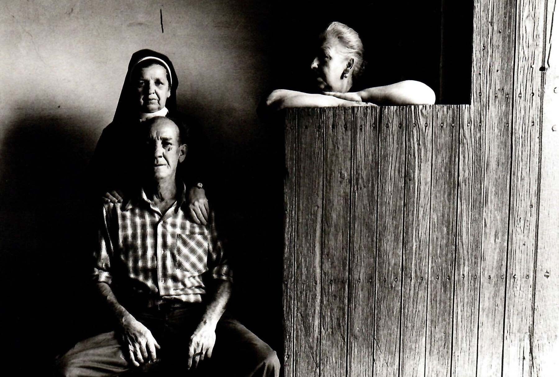 Foto 02. Del ensayo Los Hijos-Dalgo de Iturgoyen. Navarra 1975. (Foto Koldo Chamorro, cortesía de la familia)