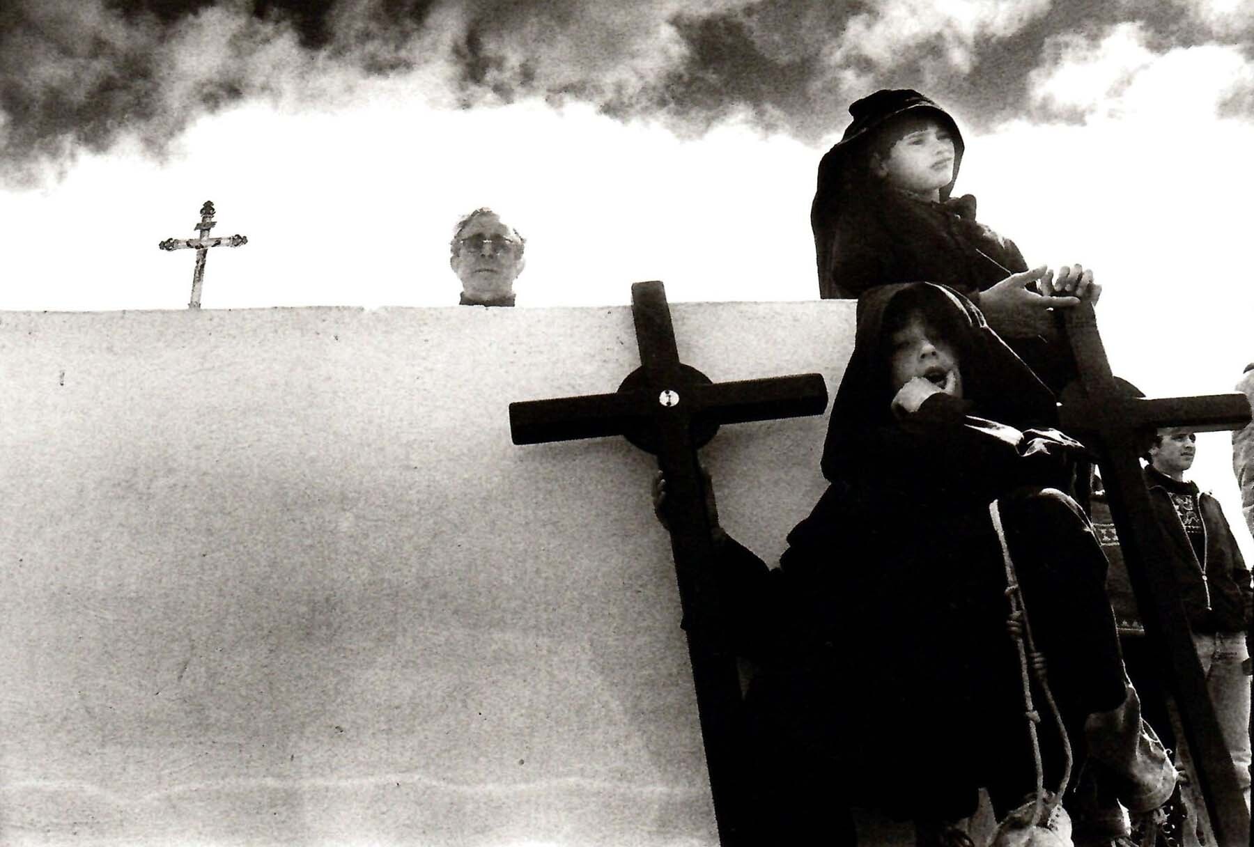 Foto 09. Del reportaje monográfico El Santo Christo Ibérico. Lumbier (Navarra) 1980 (Foto Koldo Chamorro, cortesía de la familia)