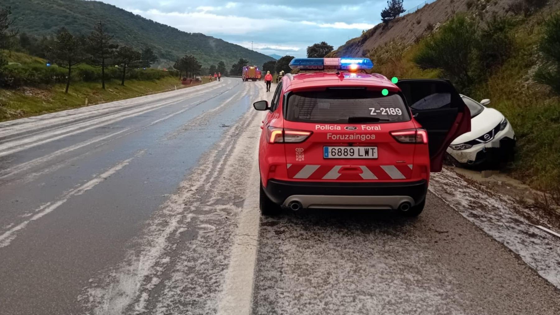 Una granizada provoca un grave accidente en Navarra y la AEMET alerta de que lo peor no ha pasado