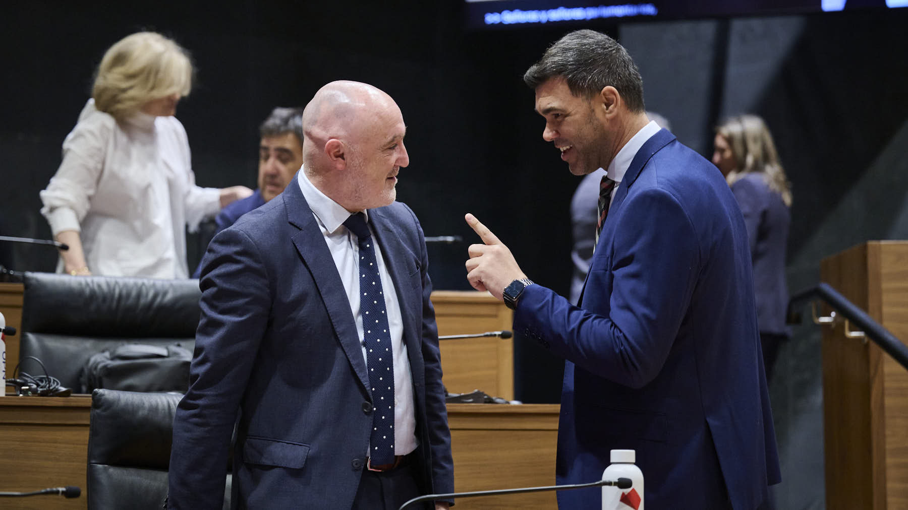 El Parlamento avanza en la segunda fase del Canal de Navarra tras una moción de UPN