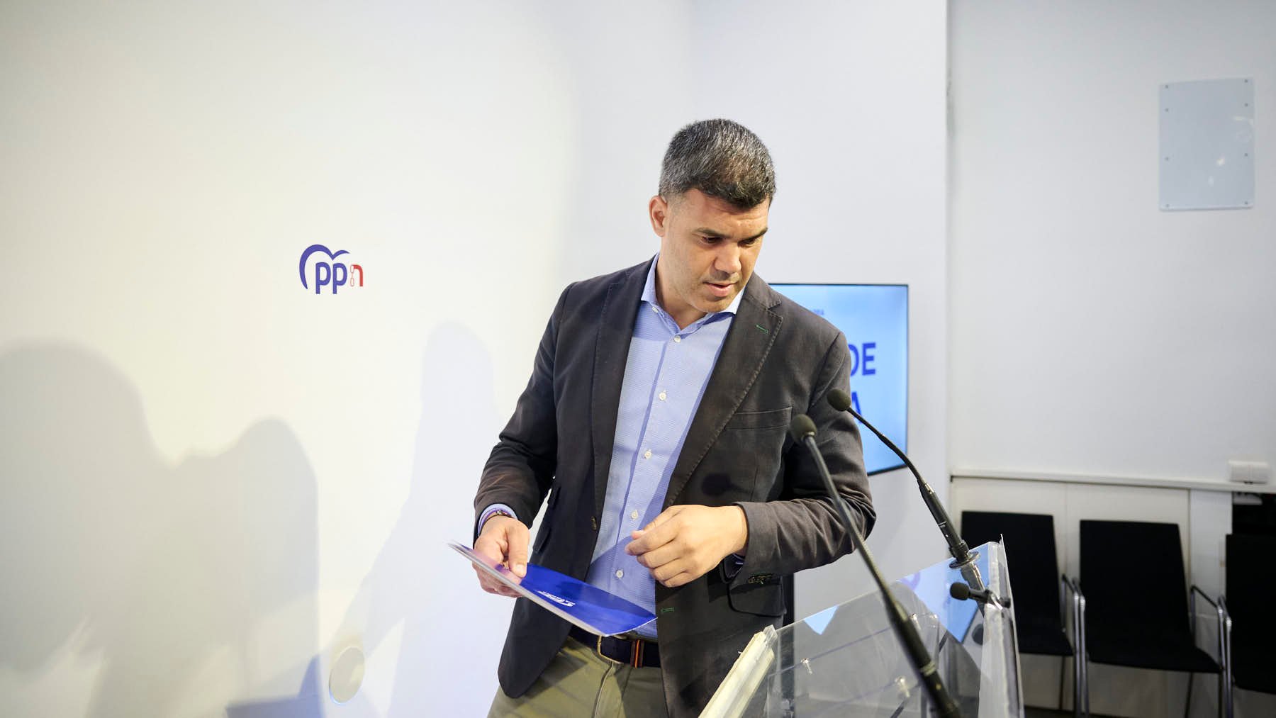 El PP exige responsabilidades a Chivite por el caso Cerdán y el adelanto de las elecciones en Navarra