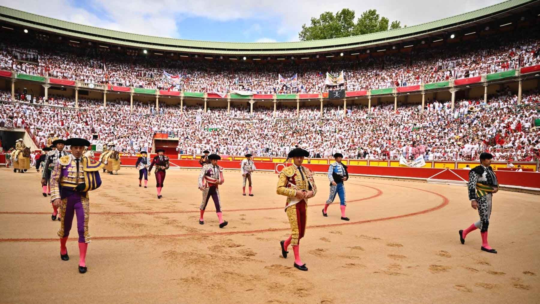 EN DIRECTO| Cuarta corrida de San Fermín 2025 con los toros de Victoriano del Río en Pamplona