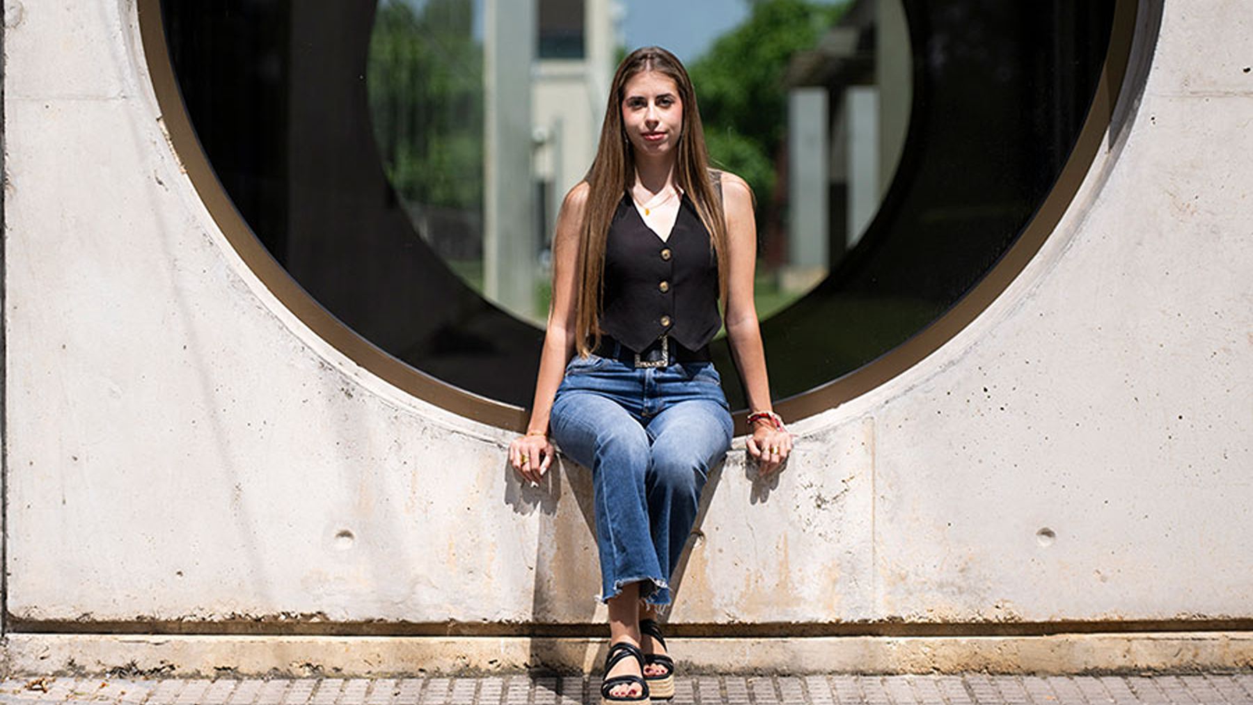 Una estudiante de la UPNA logra la máxima calificación con dos trabajos sobre inclusión