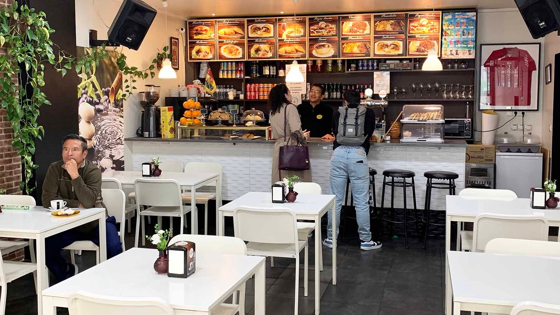 Interior del restaurante Ebenezer en el barrio de la Milagrosa en Pamplona. Navarra.com