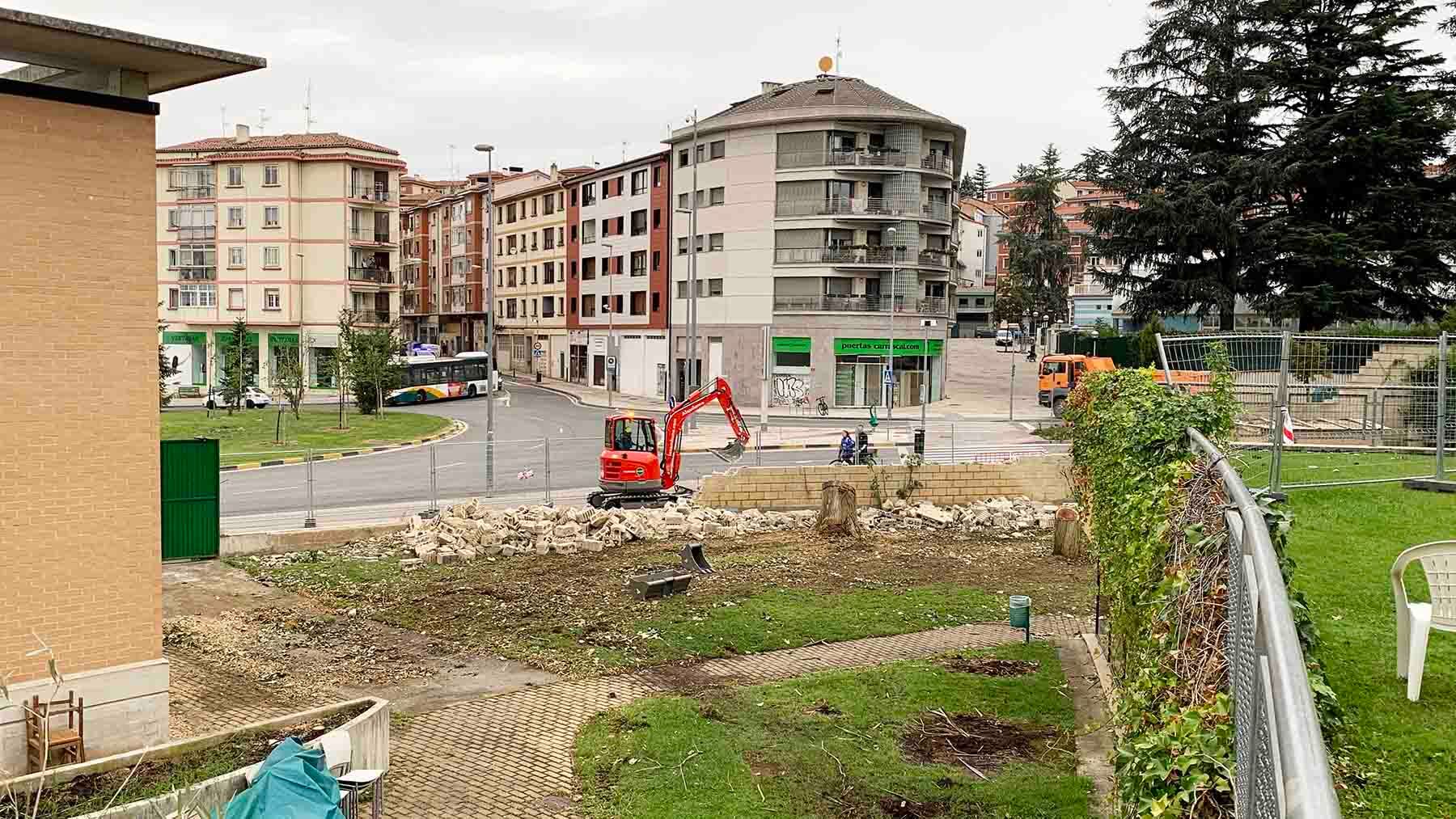 La piscina de Pamplona que empieza unas obras muy ambiciosas: 