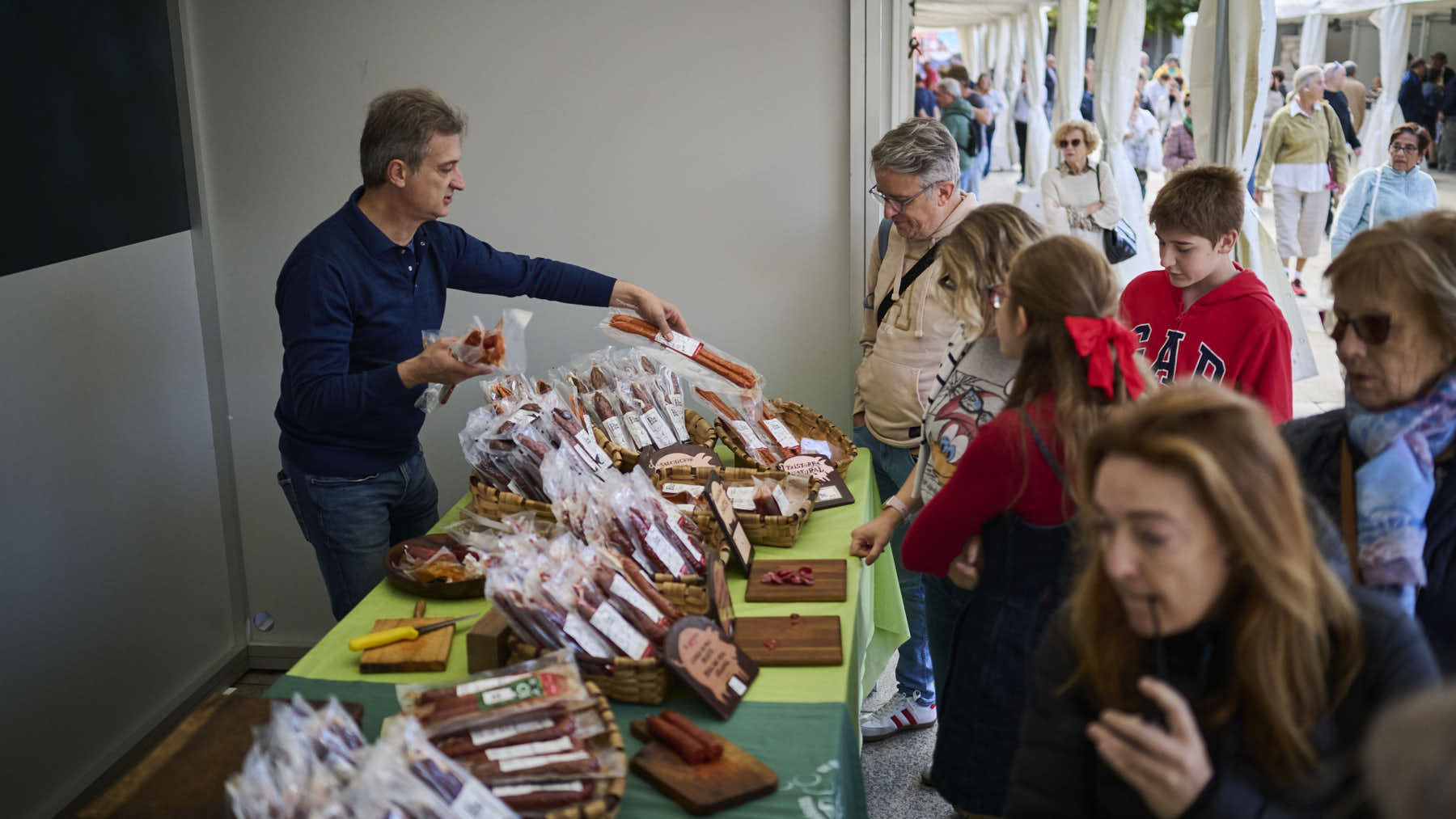La Plaza del Castillo reunirá durante cuatro días en Pamplona a más de 40 productores locales con degustaciones y actividades