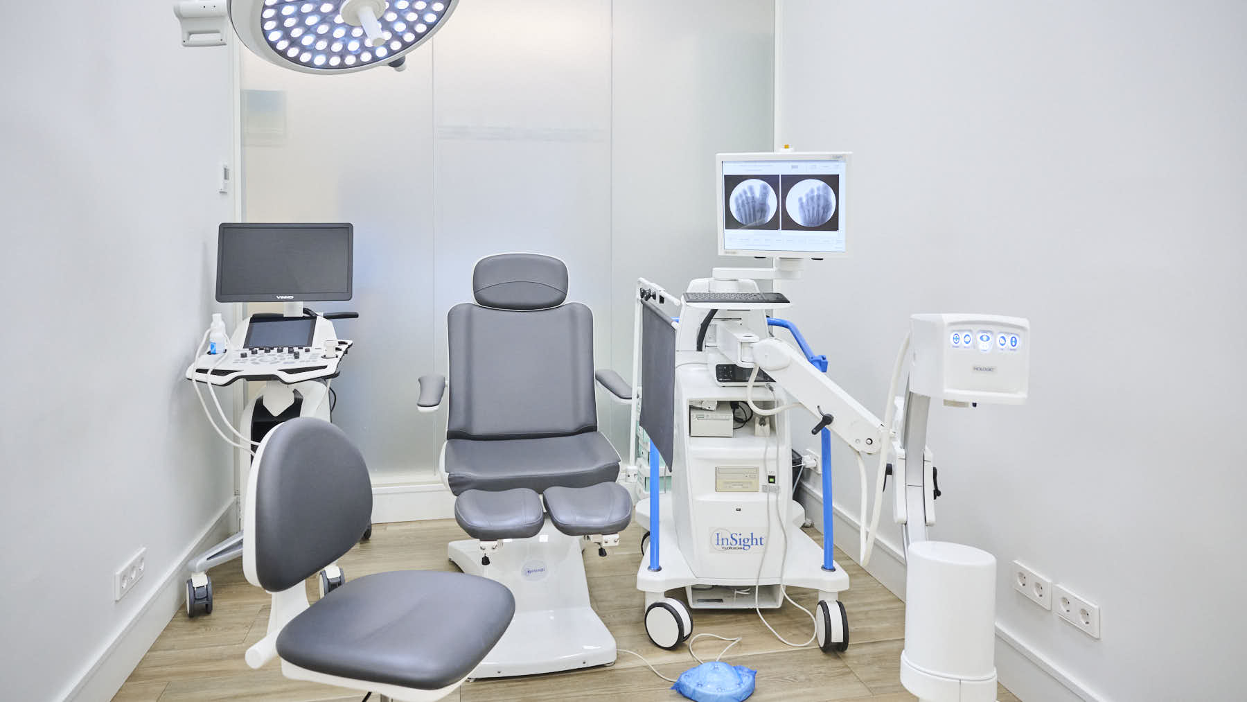 Clínica podológica Ayesa, en la Avenida San Ignacio 12 de Pamplona. PABLO LASAOSA