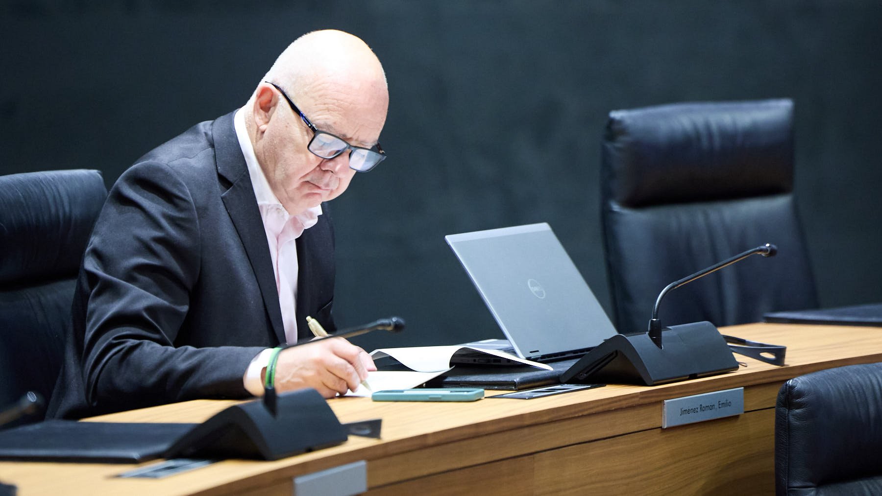 El Gobierno de Chivite amenaza a Vox con imponerle una multa de 20 millones de euros