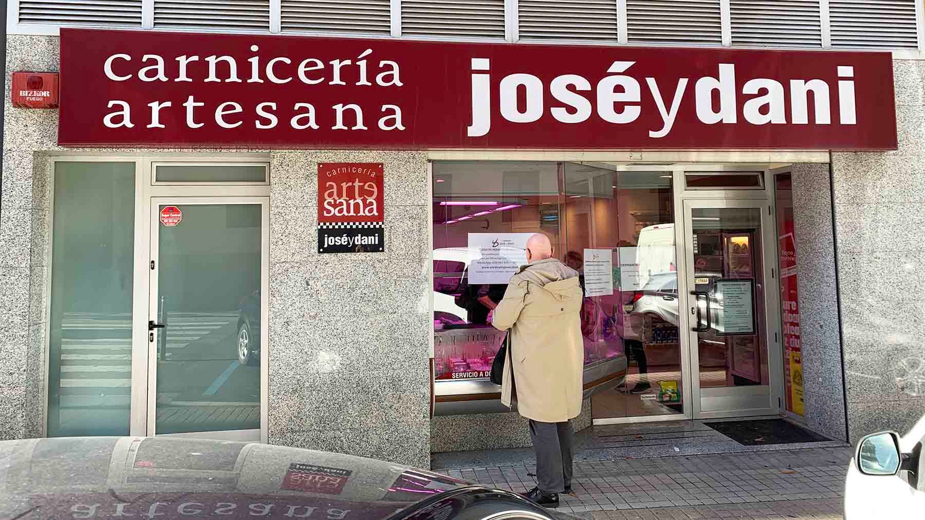 Local de la carnicería José y Dani en la calle Paulino Caballero 16 de Pamplona. Navarra.com