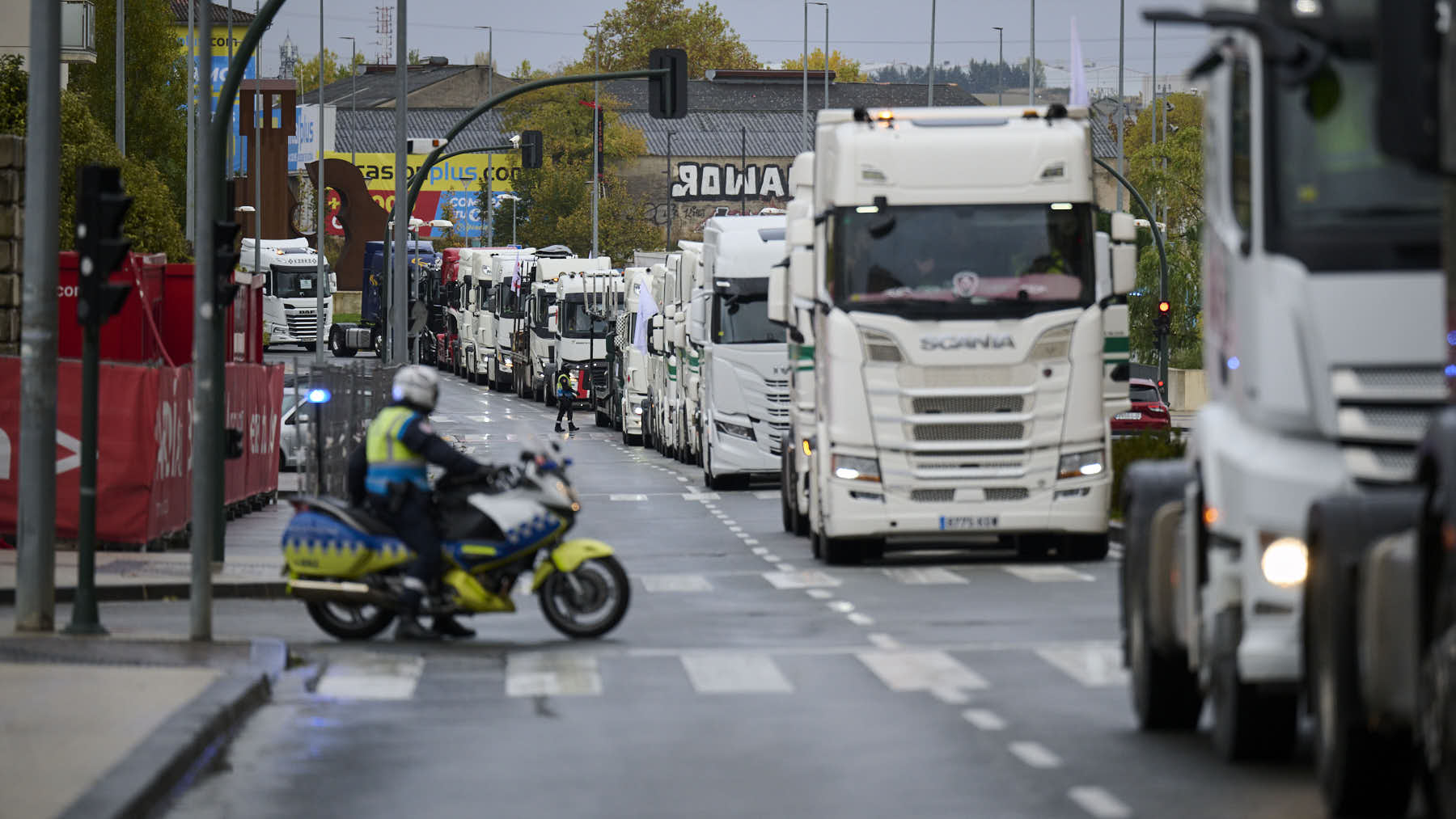 Los transportistas anuncian una huelga en Navarra en plena semana de compras navideñas