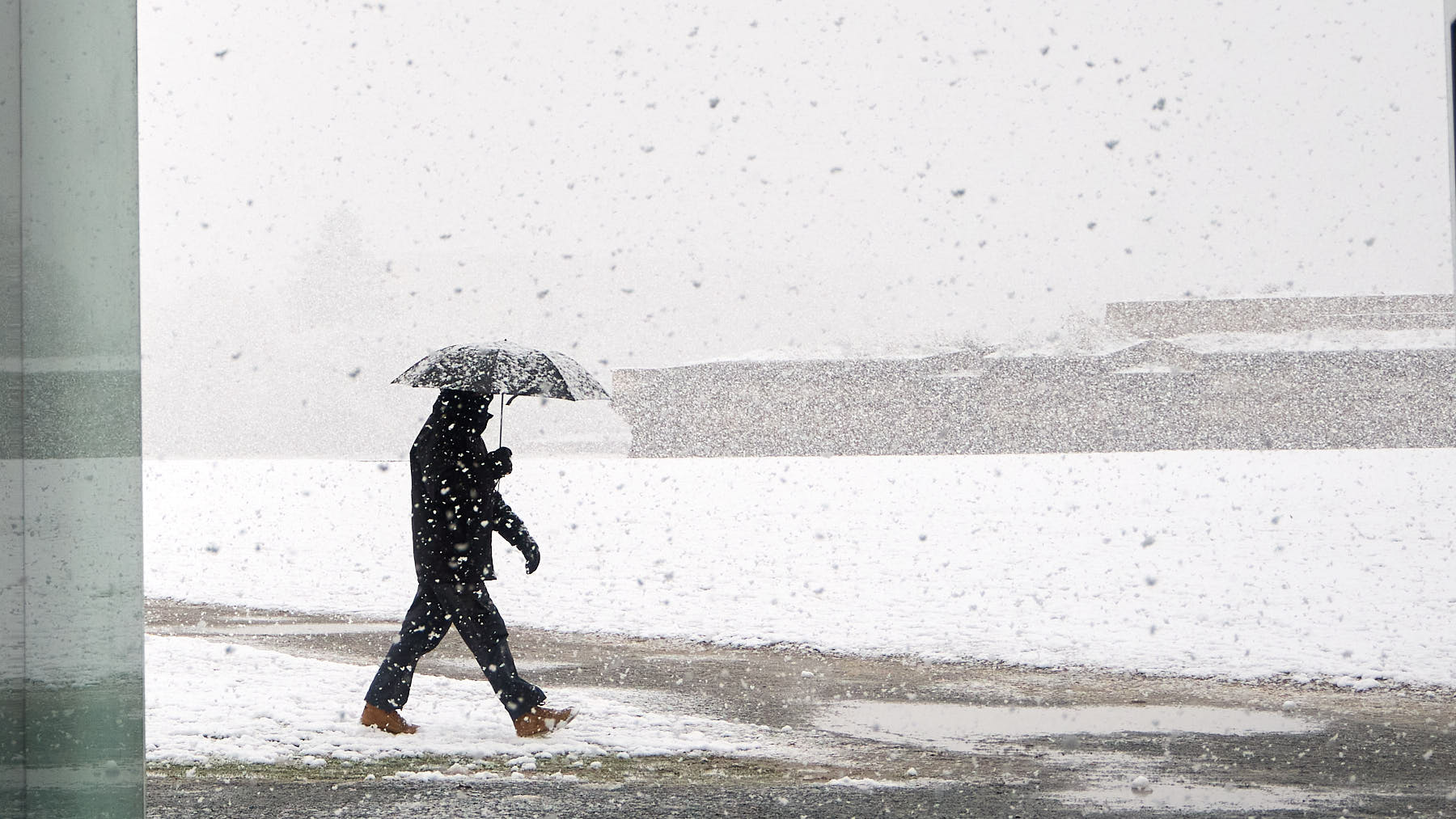 Permanecen cortadas por nieve dos carreteras en Navarra mientras las temperaturas empiezan a subir