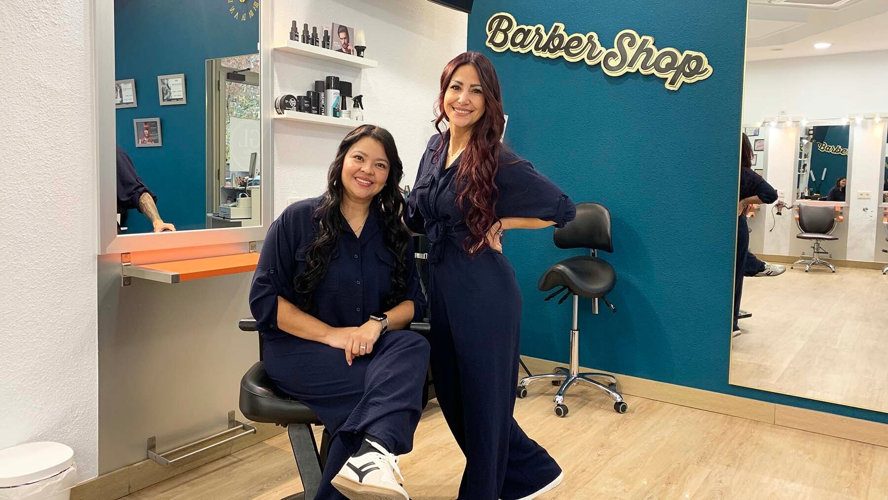 Garazi, la navarra que convierte su nueva peluquería de Pamplona en un espectacular centro de belleza