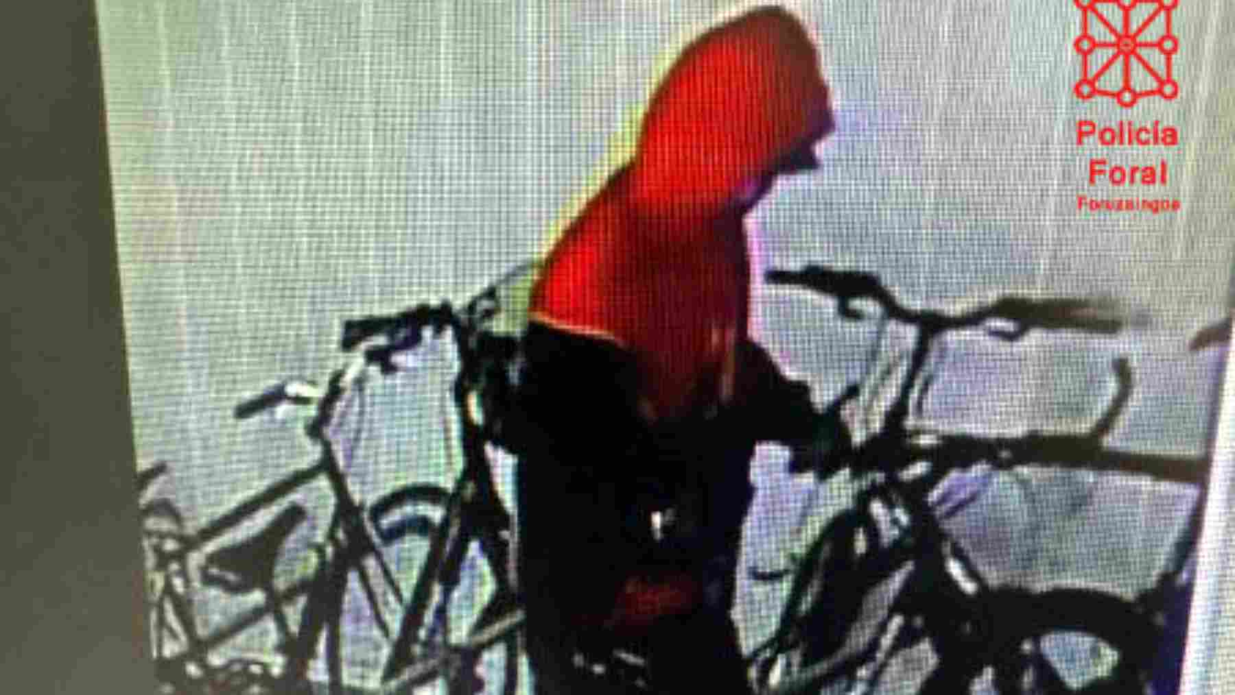 Pensó que robar una bici eléctrica en el Hospital de Navarra sería fácil pero se olvidó de un pequeño detalle