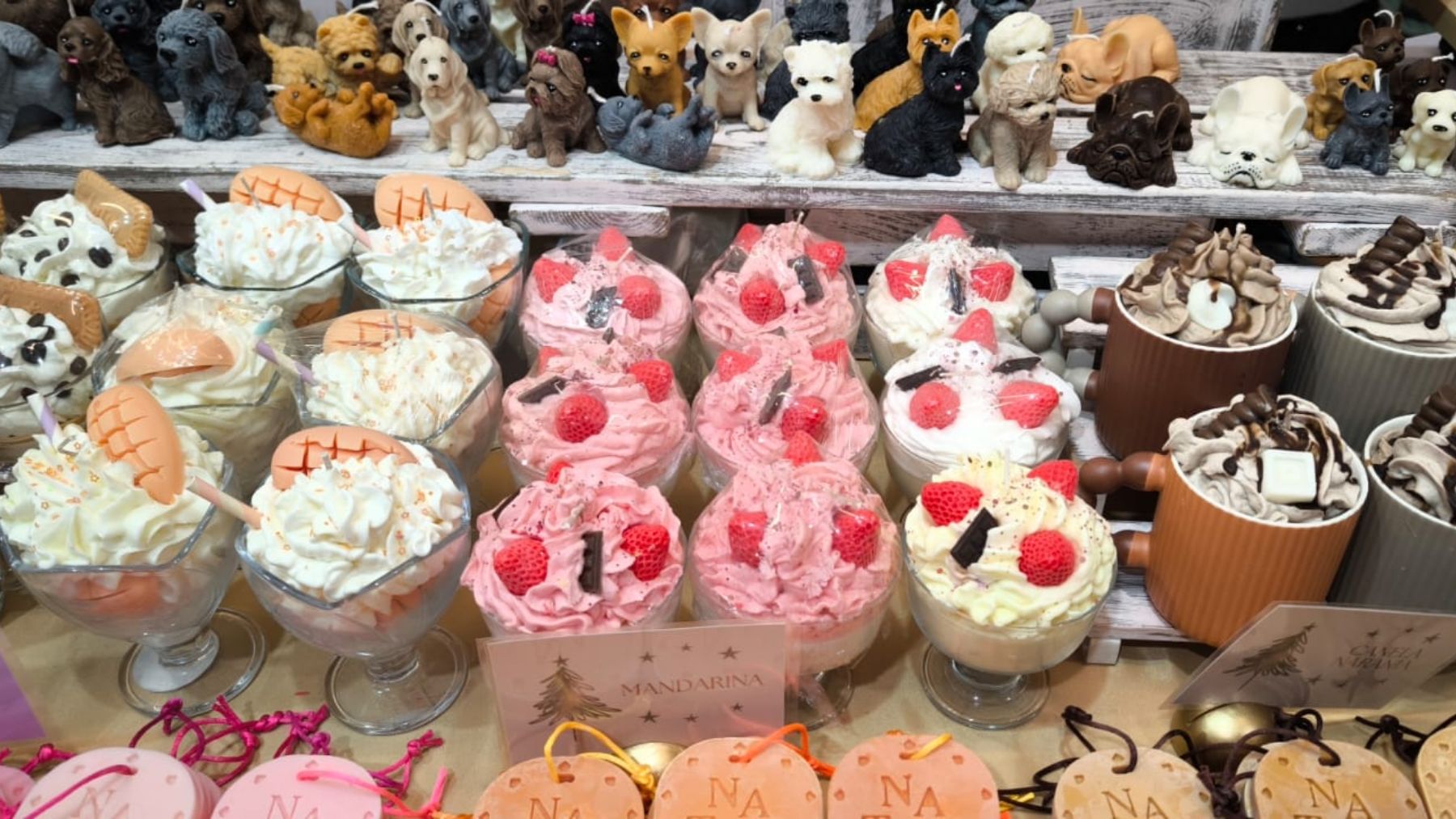 Algunos de los productos que se venden en Olores y Colores. NAVARRA.COM