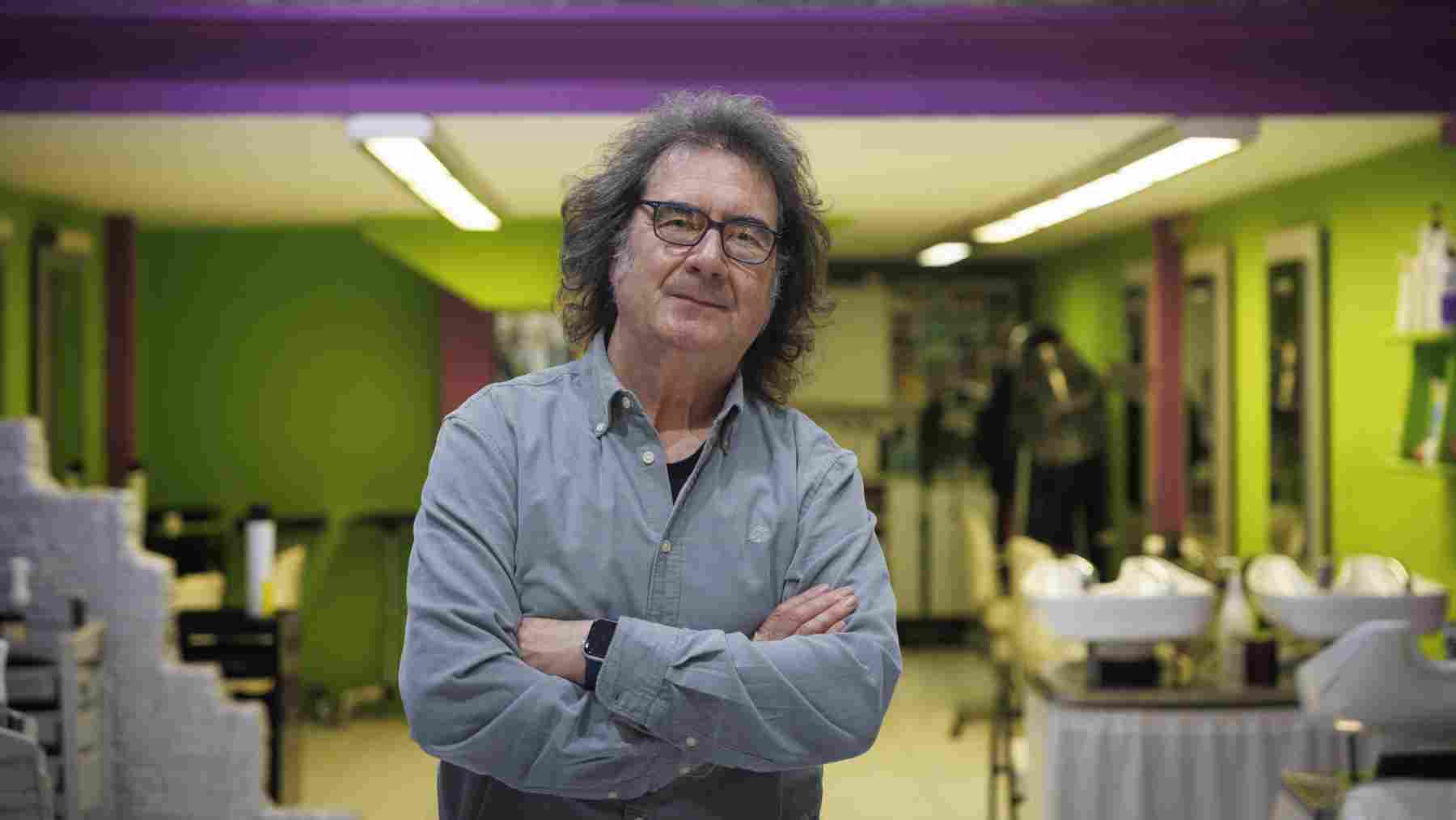 El peluquero de Burlada que ha dicho adiós tras 51 años: “Me he despertado como siempre”