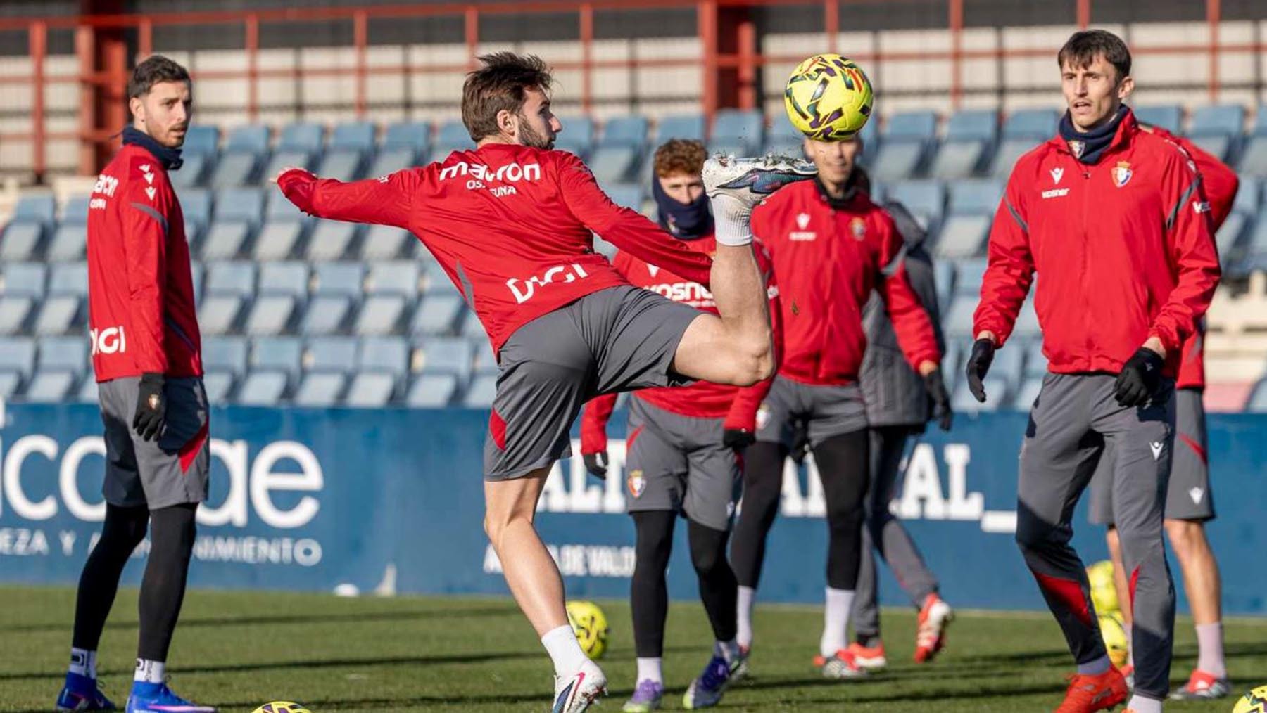 Image for Lisci sorprende con el once titular de Osasuna que se va a medir al Girona en Montilivi