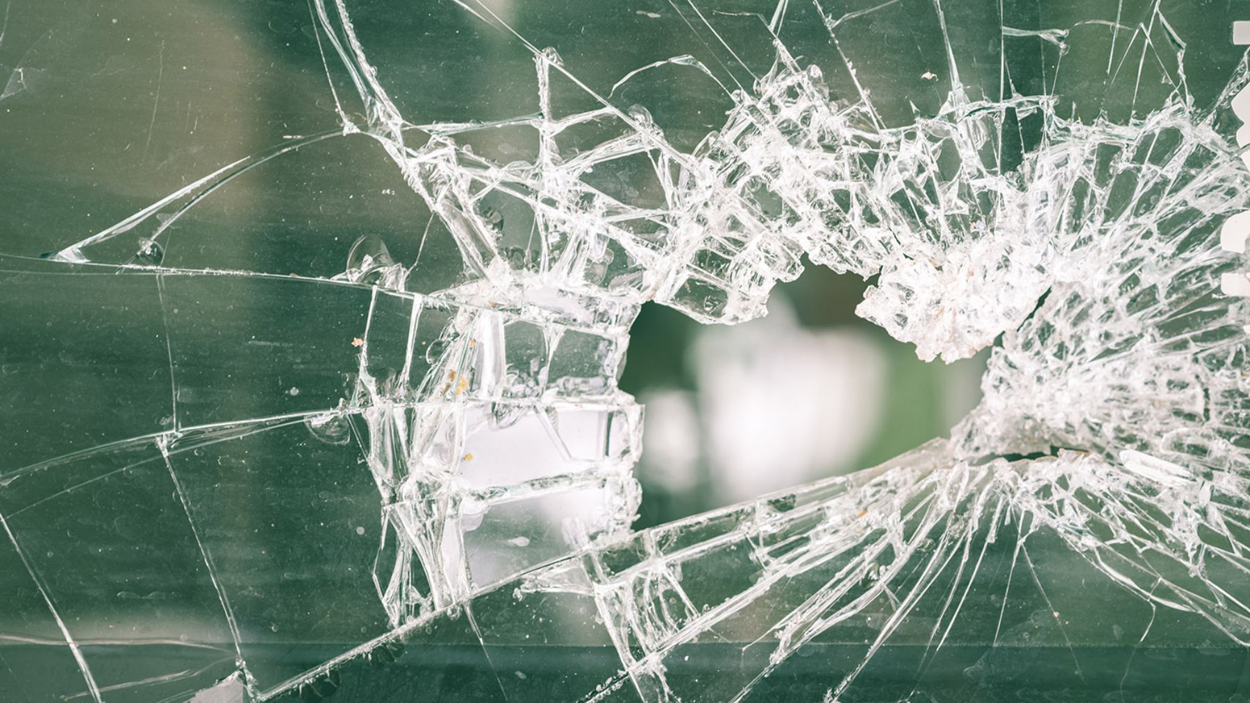 El Ayuntamiento de Asiron reconoce los actos de vandalismo en colegios públicos de Pamplona