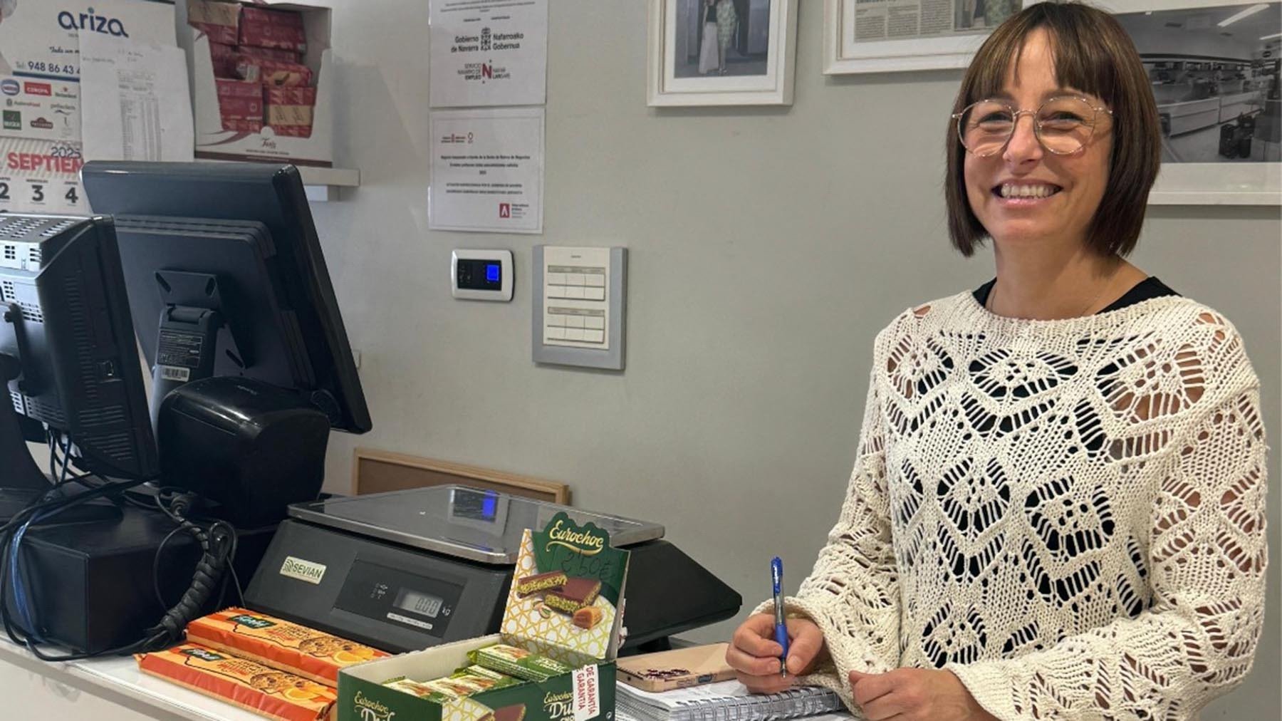 Idoia, el relevo en una tienda con más de 30 años en un pueblo de Navarra: 