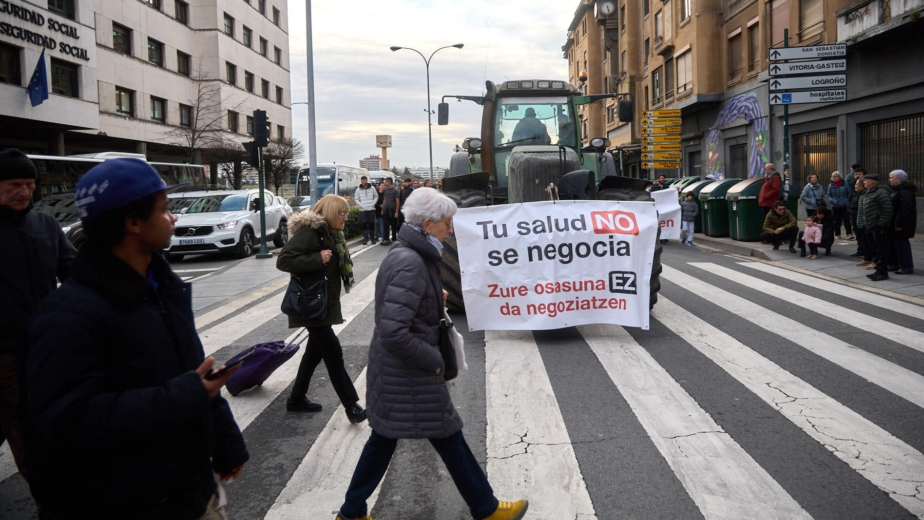 Manifestaci&oacute;n convocada por UAGN y EHNE Nafarroa en defensa del sector primario y en contra del acuerdo entre la UE y Mercosur. I&Ntilde;IGO ALZUGARAY