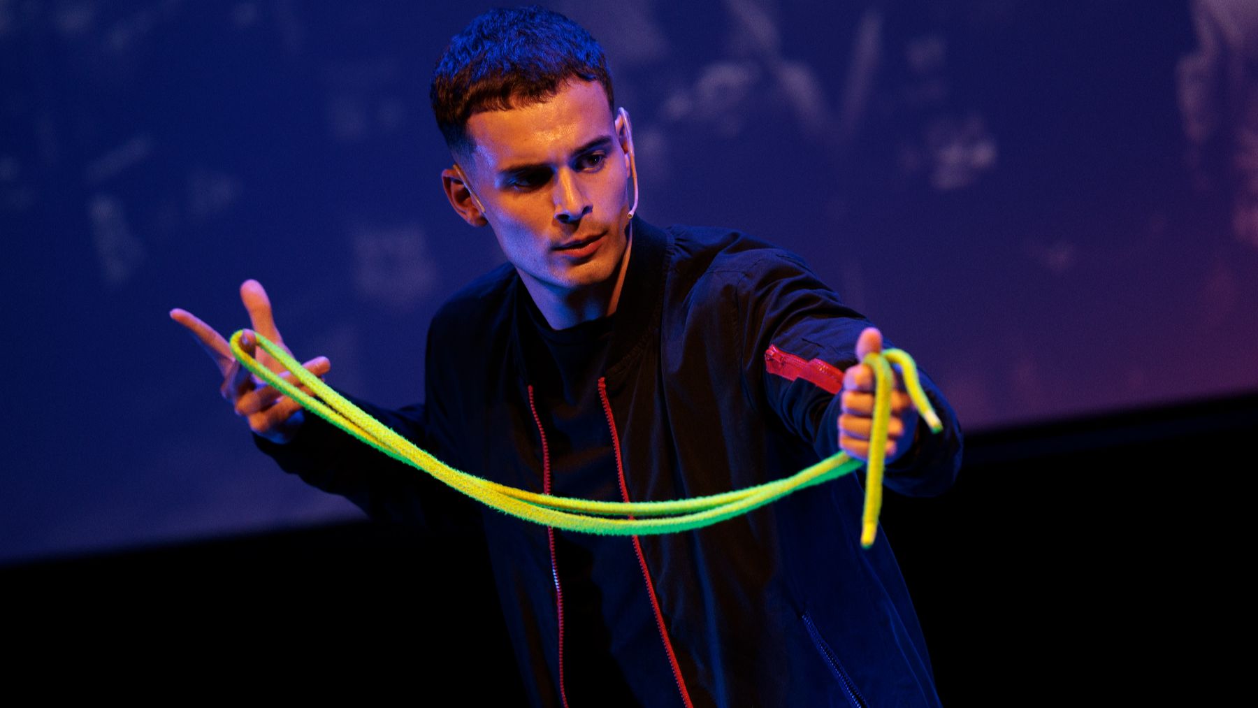 ¿Magia o recuerdo? El show que hace dudar al espectador y llega a Pamplona con las entradas casi agotadas