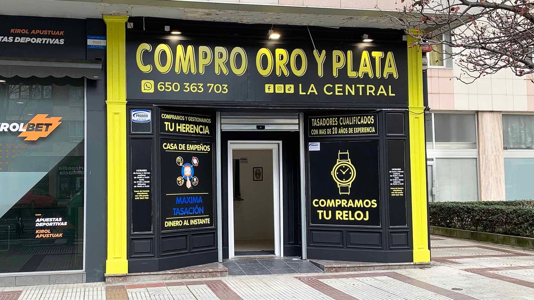 La Central está situada en la avenida de Bayona en Pamplona. Navarra.com