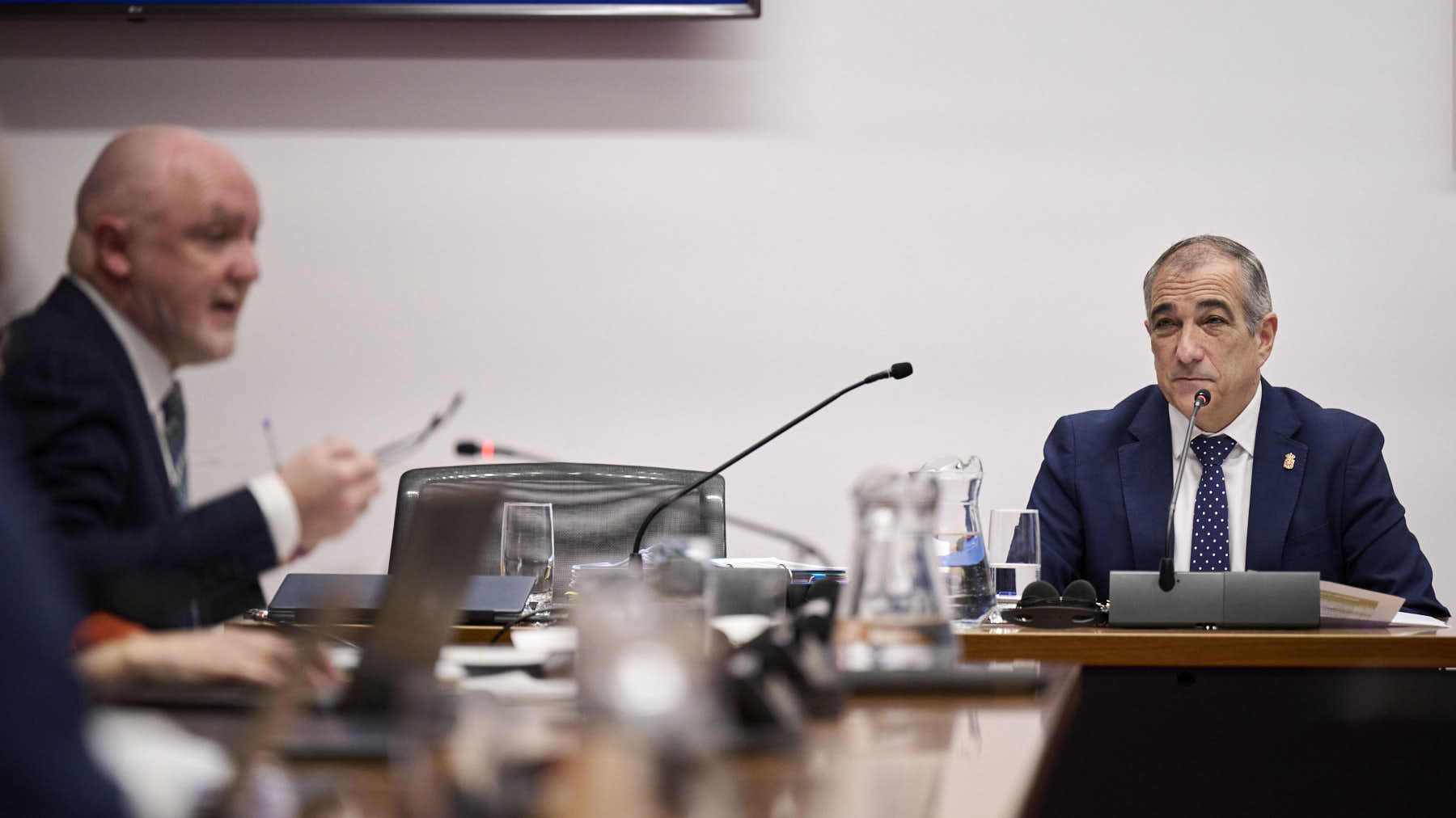 La evasiva de Chivite a Esparza sobre si “pone la mano en el fuego” por Cerdán: “No voy a entrar en esa dialéctica”