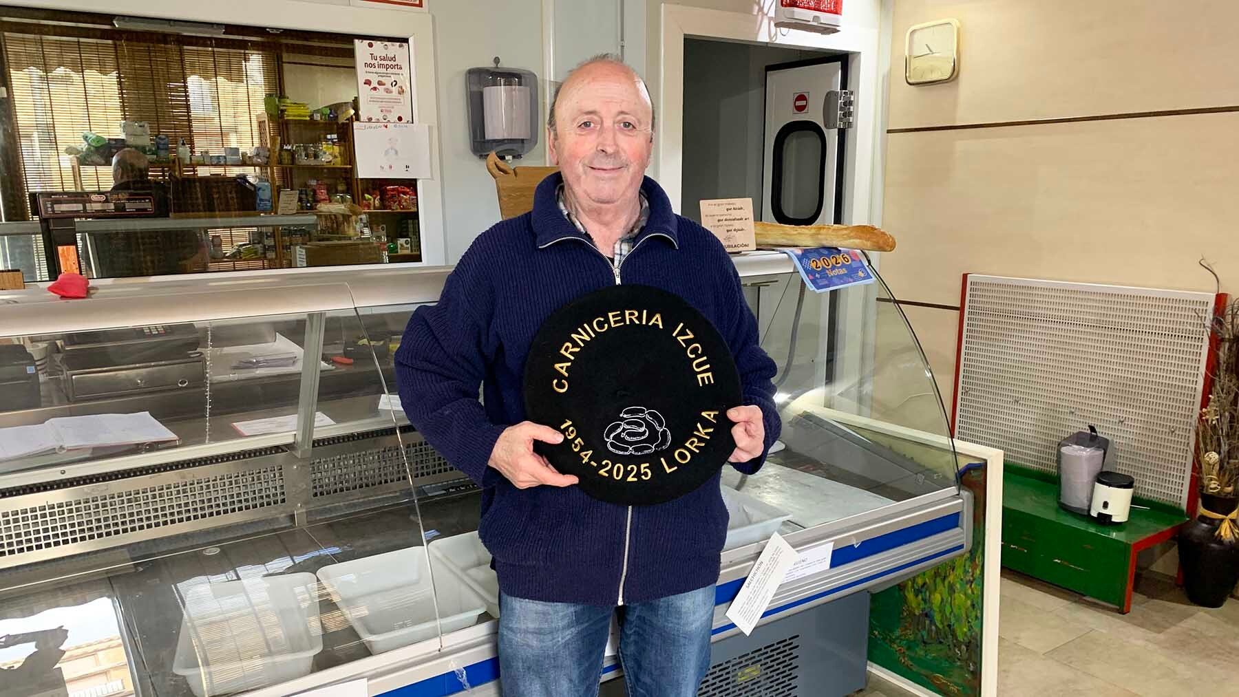 El carnicero de Navarra que dice adiós a toda una vida de venta ambulante: 