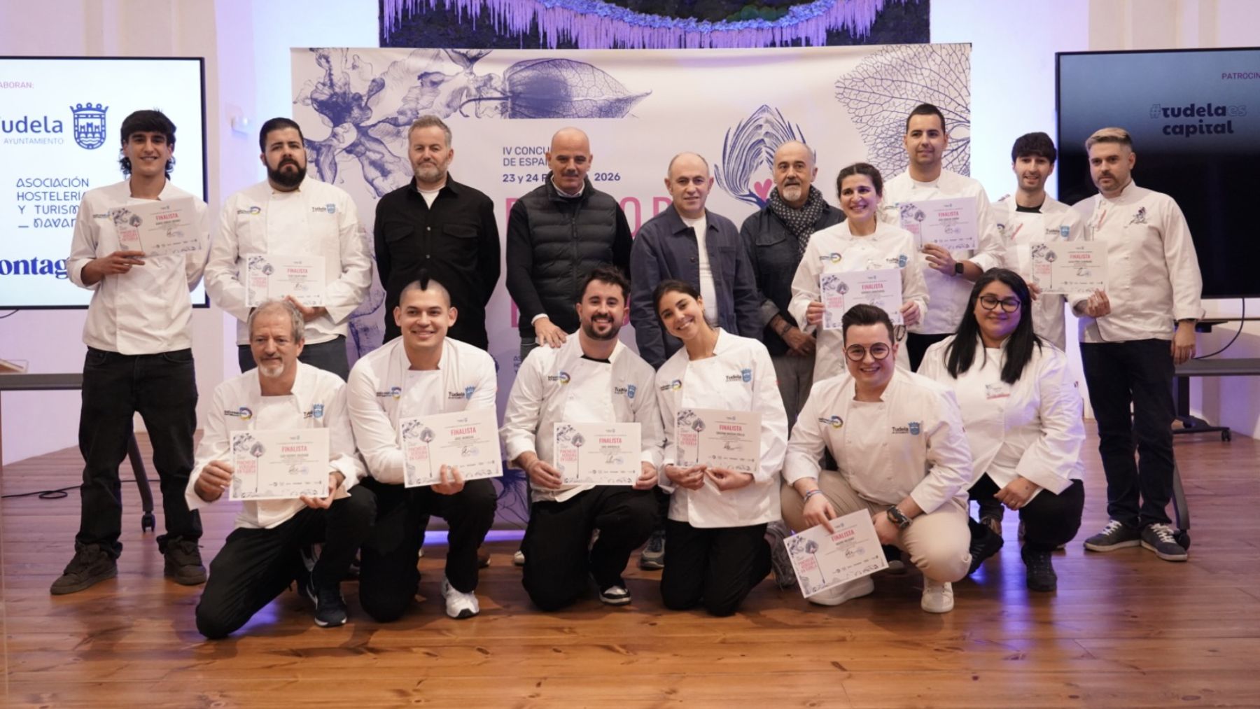 Fotografía de familia con los ganadores del IV Concurso de España de Pincho de Verdura en Tudela. AYUNTAMIENTO DE TUDELA
