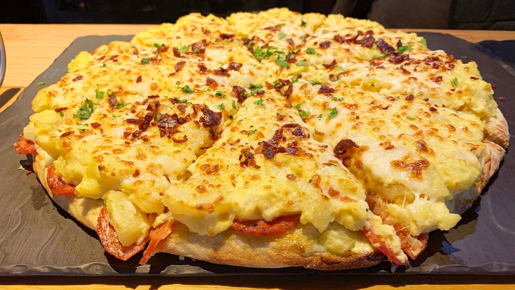 La tortipizza de la cervecería La Piedra en Pamplona. Navarra.com