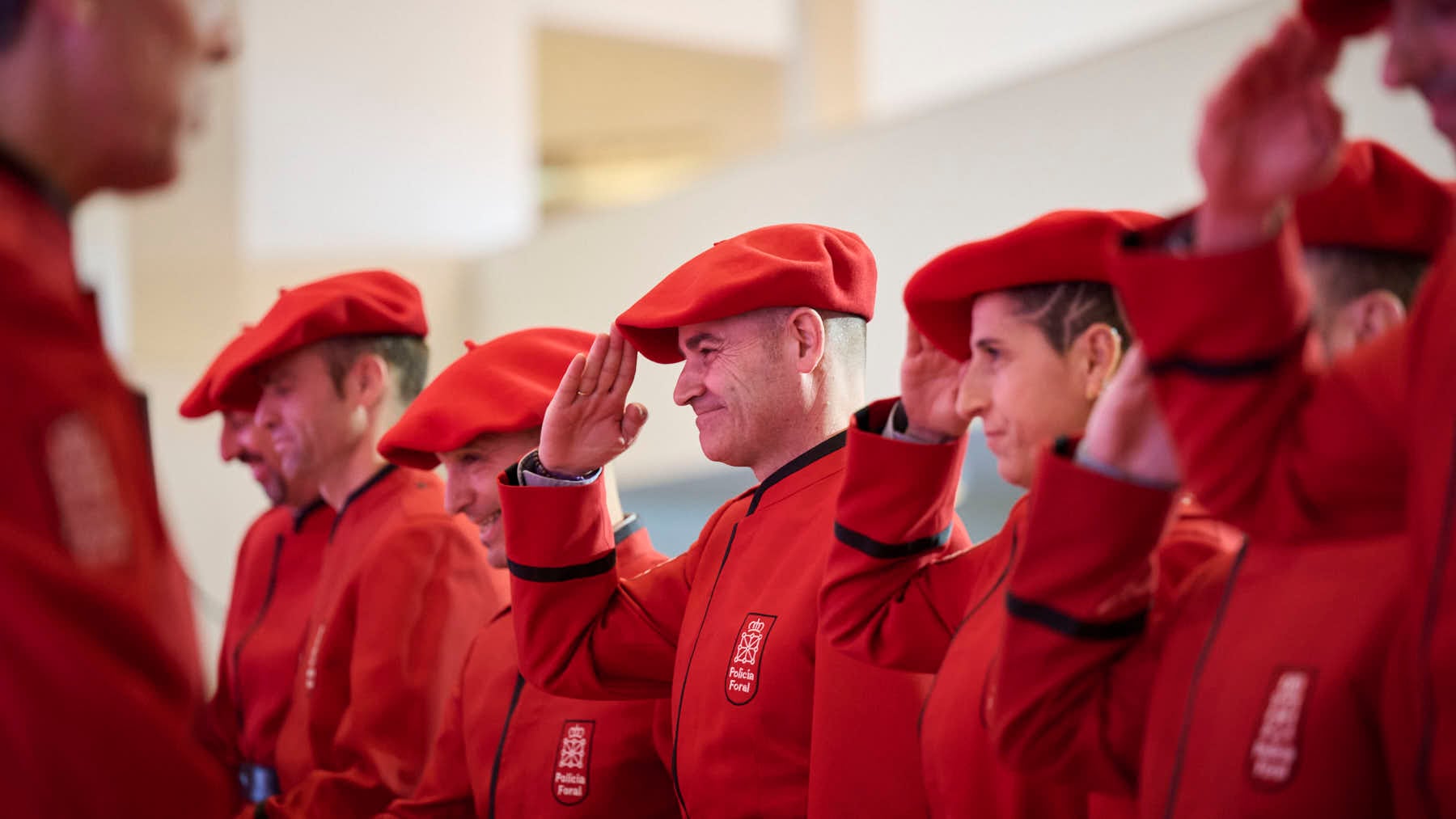 La presidenta de Navarra, Mar&iacute;a Chivite, preside el acto central del d&iacute;a del patr&oacute;n de la Polic&iacute;a Foral. PABLO LASAOSA