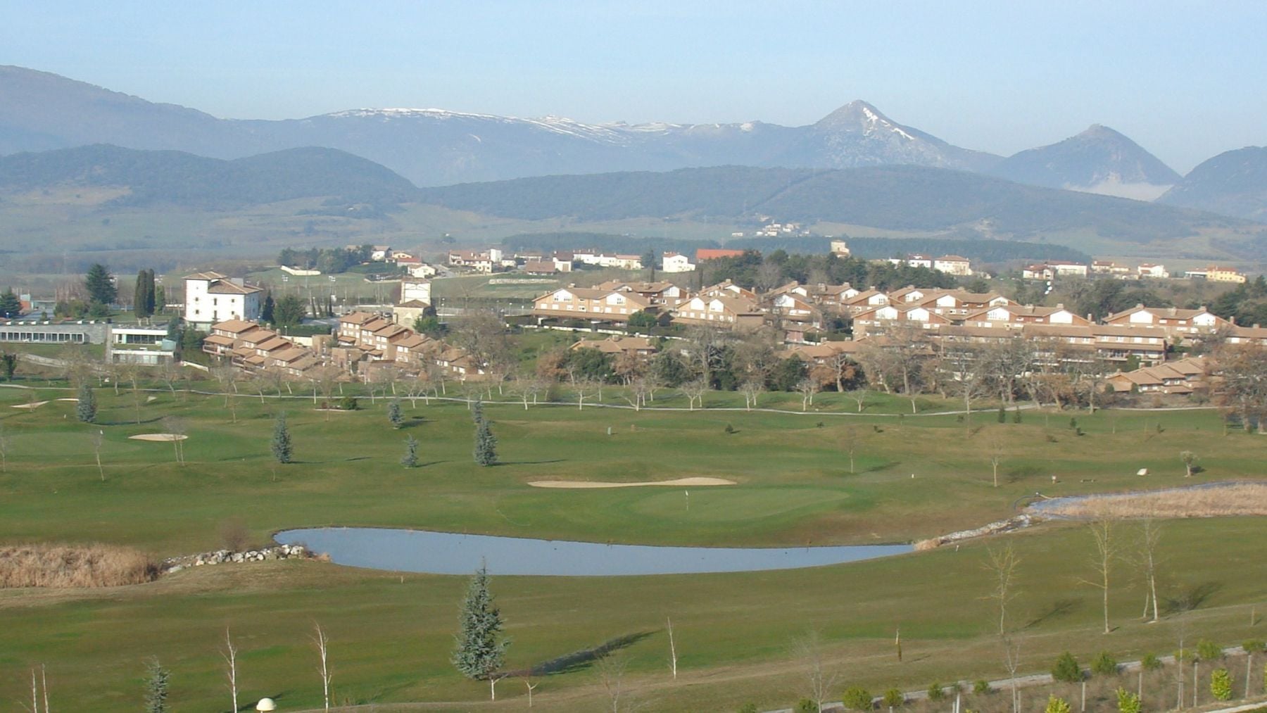 Polémica en un pueblo de Navarra por un plan urbanístico que proyecta construir 241 viviendas