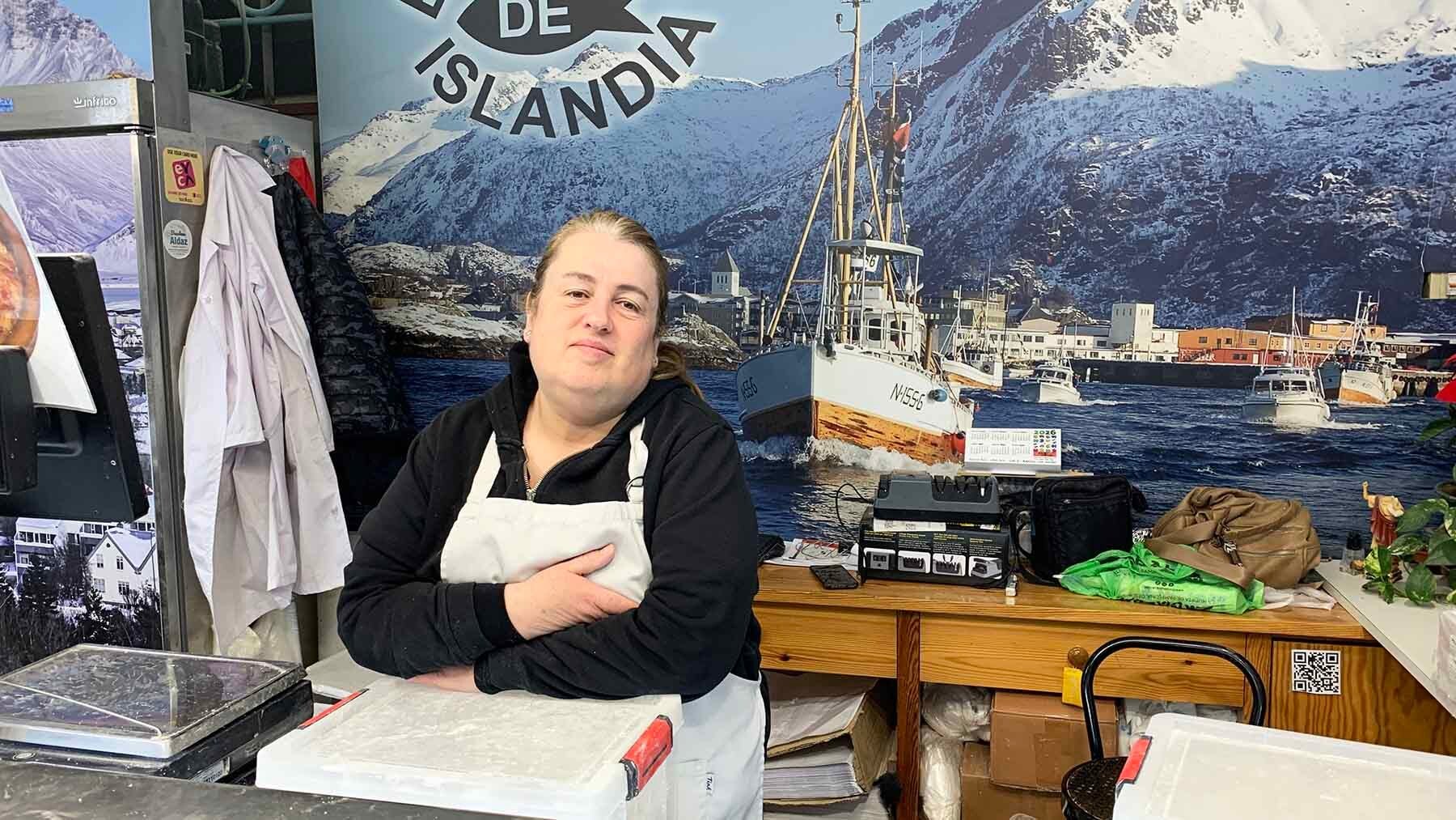 El histórico puesto de bacalao que resiste en Pamplona: Amaya desvela su receta casera de ajoarriero