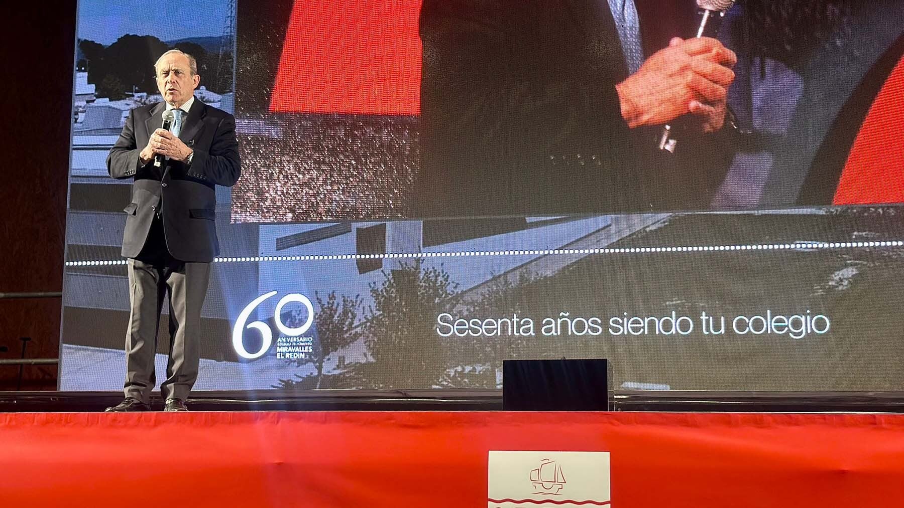 El colegio Miravalles-El Redín celebra su 60 aniversario con un evento multitudinario.