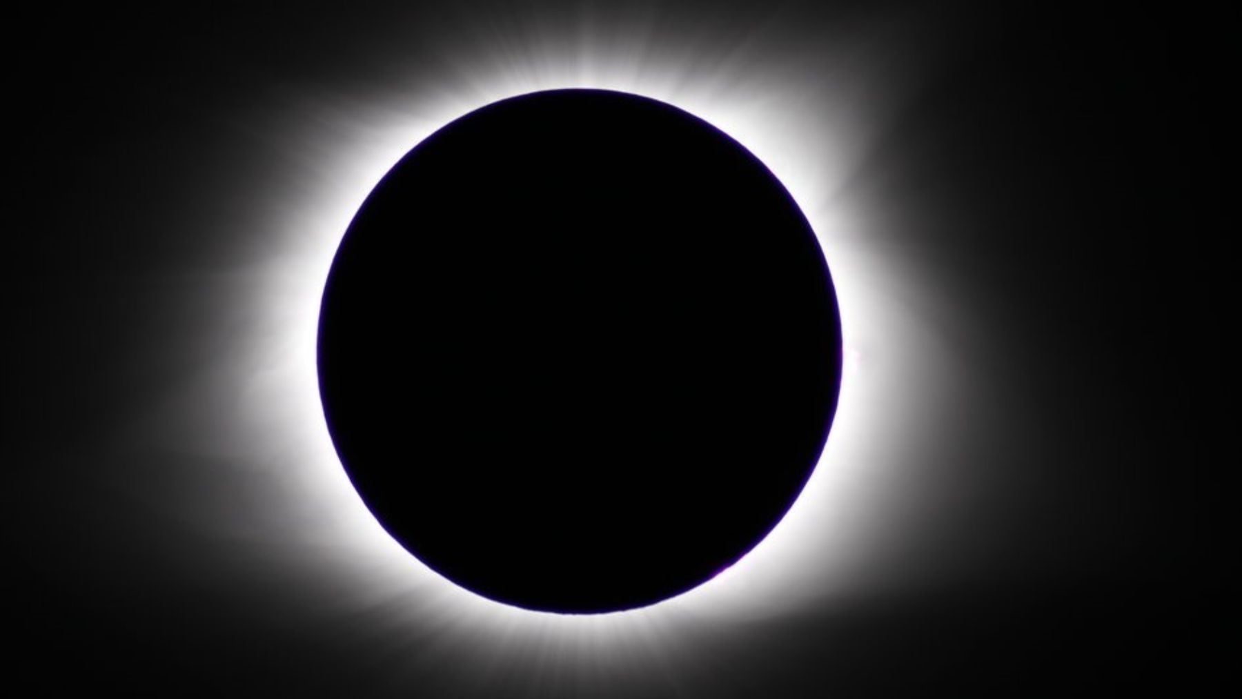 Dónde ver el eclipse en Pamplona: los mejores lugares si no puedes desplazarte al sur de Navarra