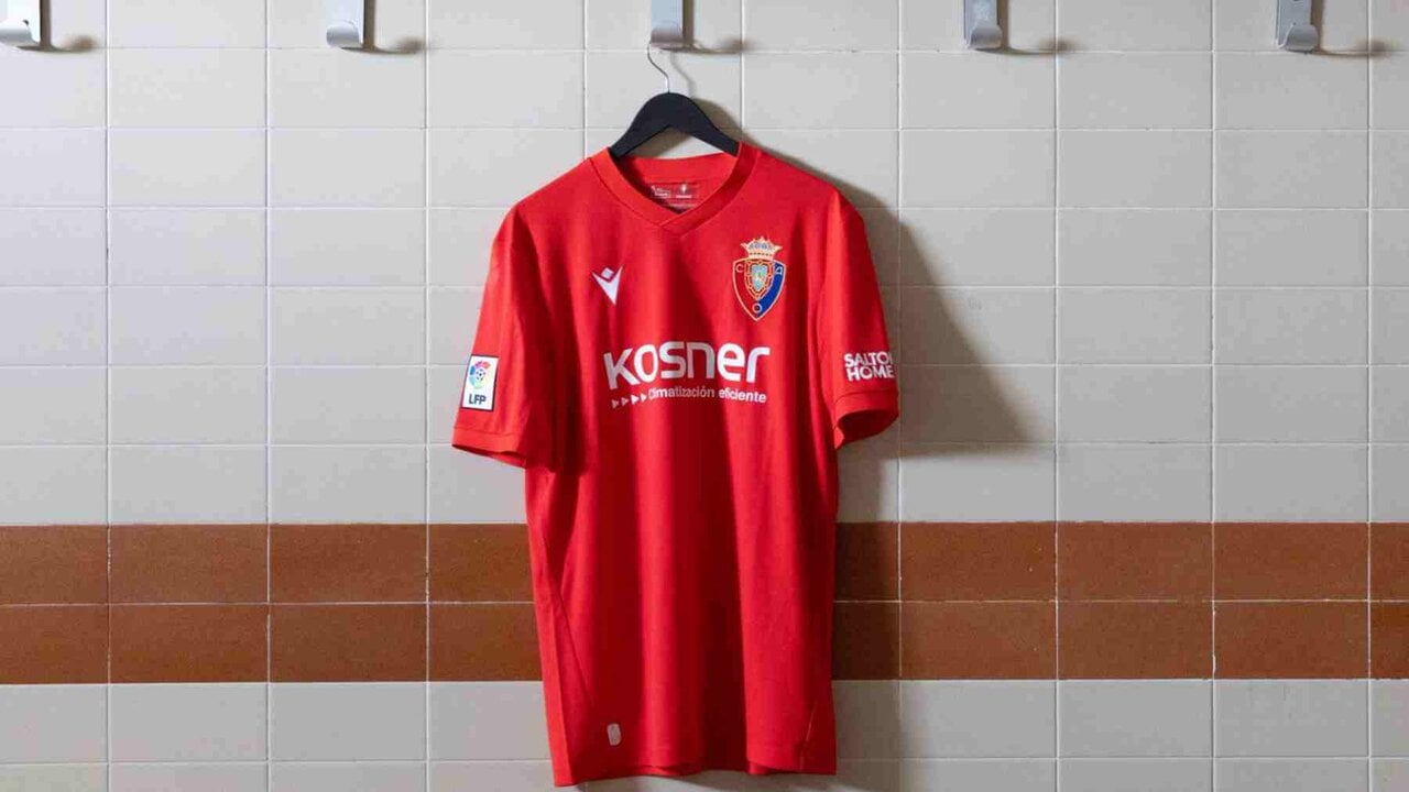 Camiseta retro de Osasuna. OSASUNA