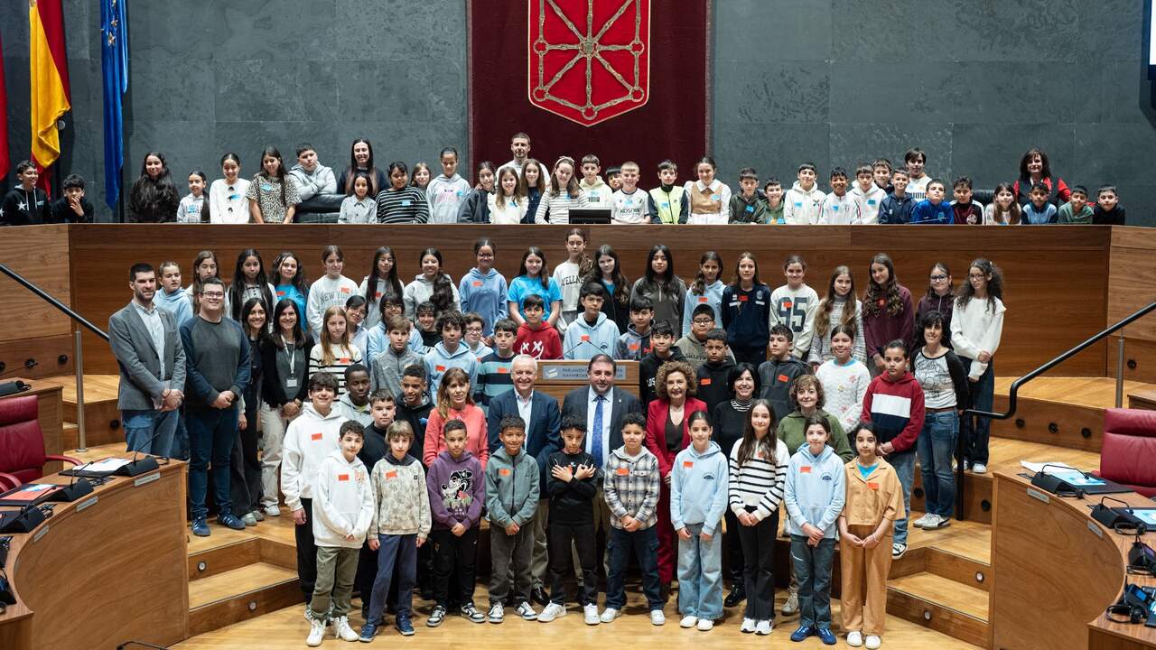 El mensaje de los niños de Tudela y Funes que han sido parlamentarios por un día: diálogo y respeto en la sociedad